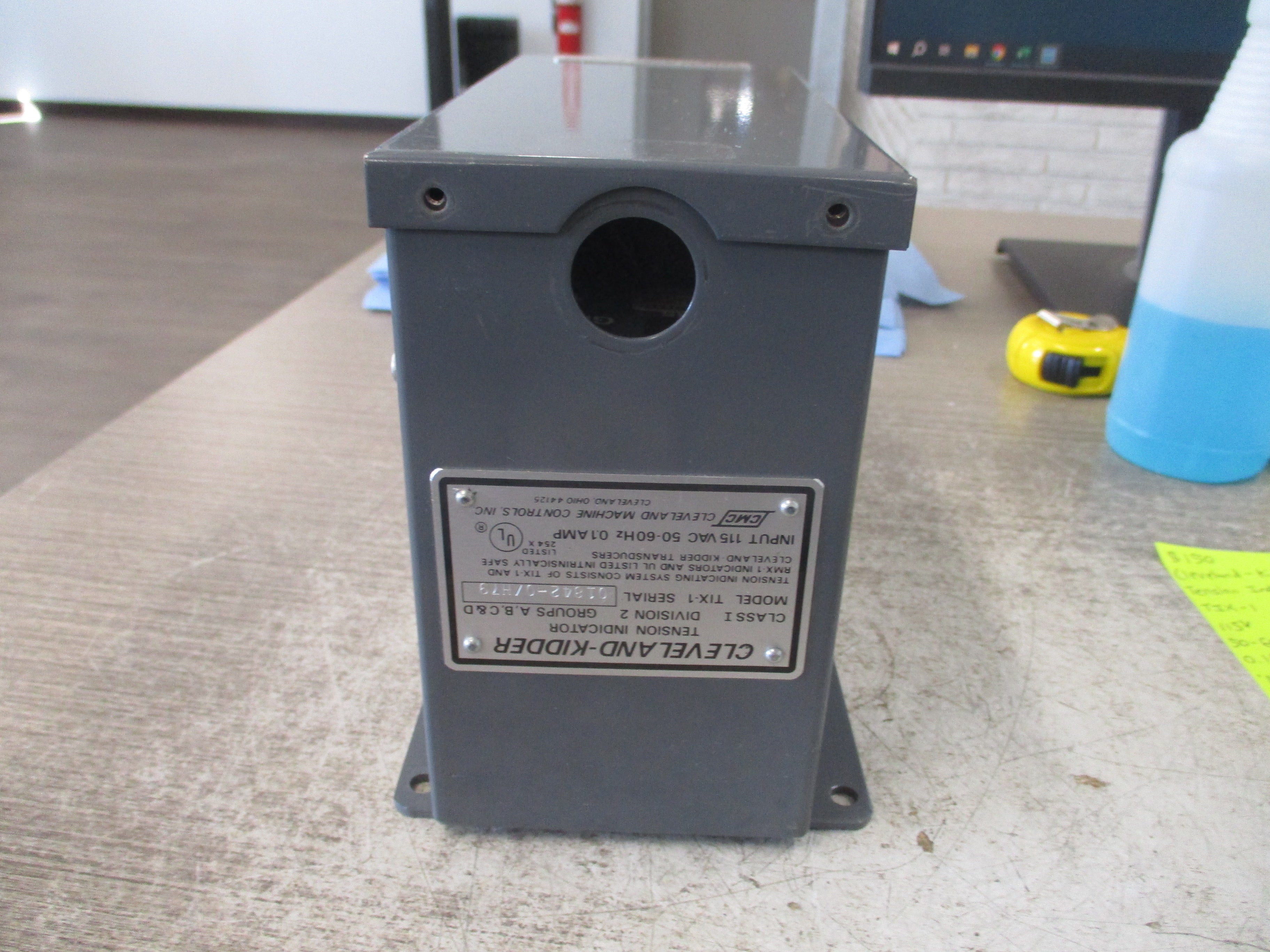 Cleveland-Kidder Tension Indicator TIX-1 115V 50-60Hz 0.1A *No Cover Screws*