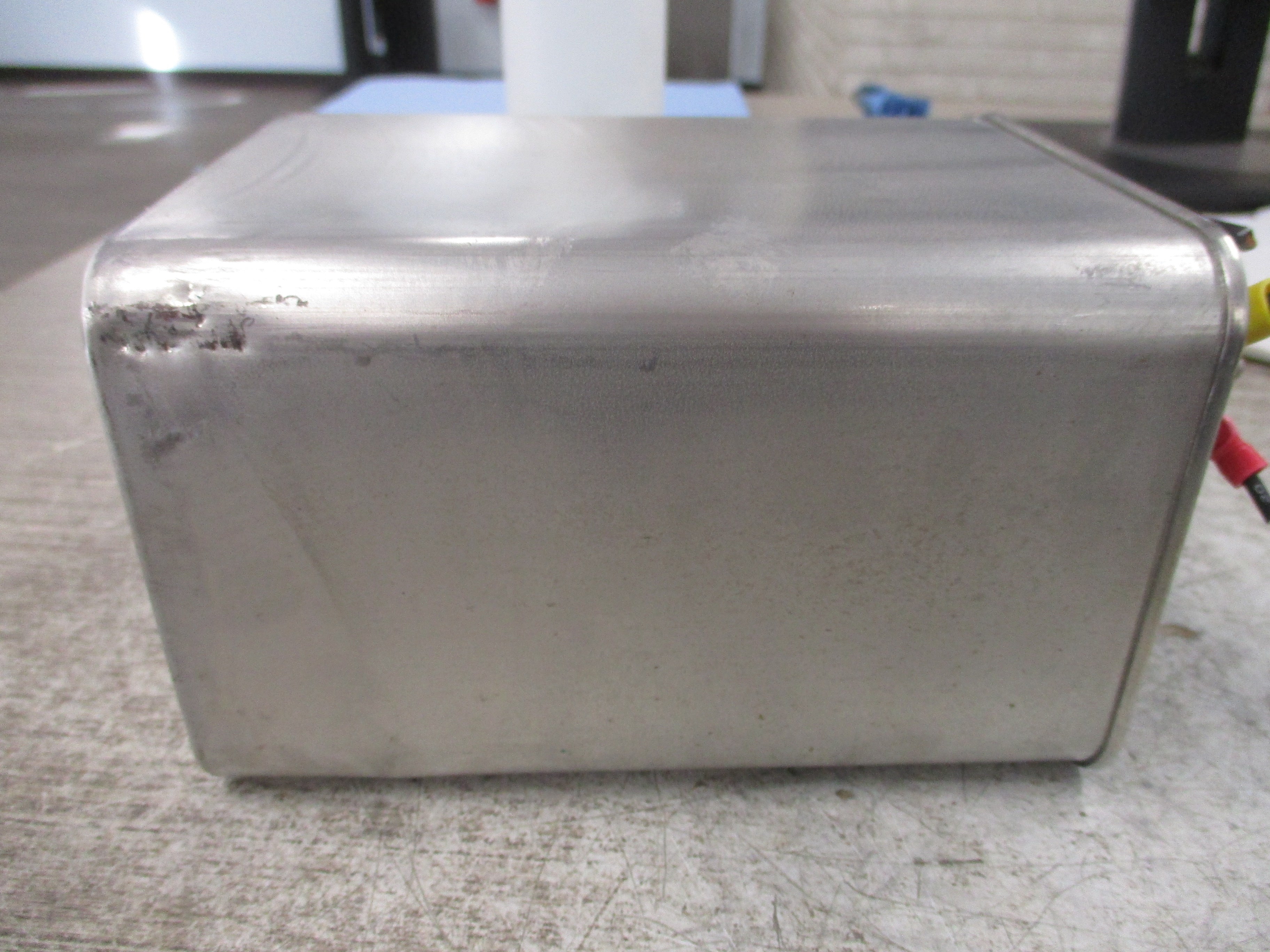 CSC Capacitor 1543PCDMF 15 KVar 480V 3Ph 60Hz *Dented* Used