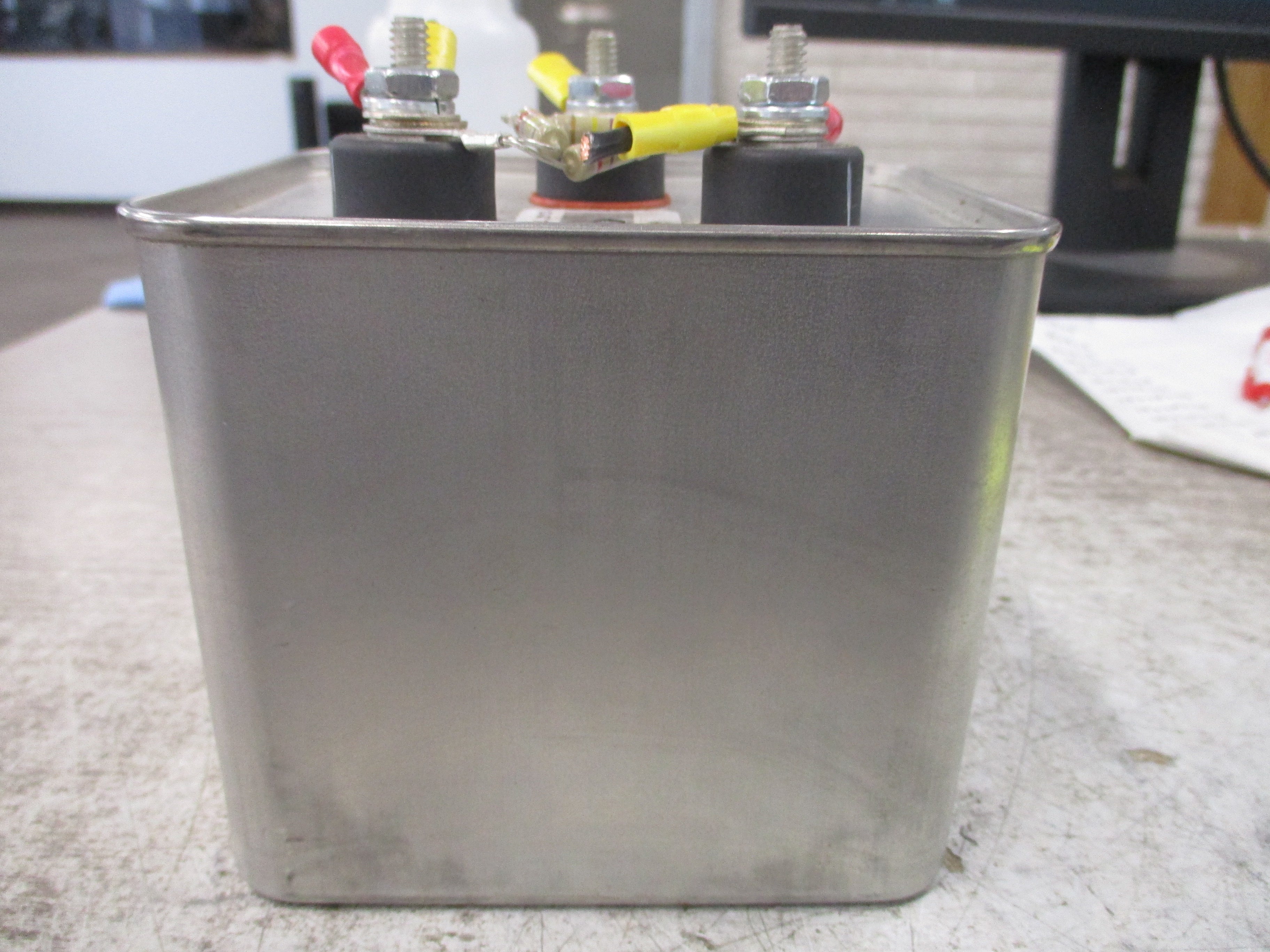 CSC Capacitor 7X43PCDMF 7.5 KVar 480V 3Ph 60Hz Used