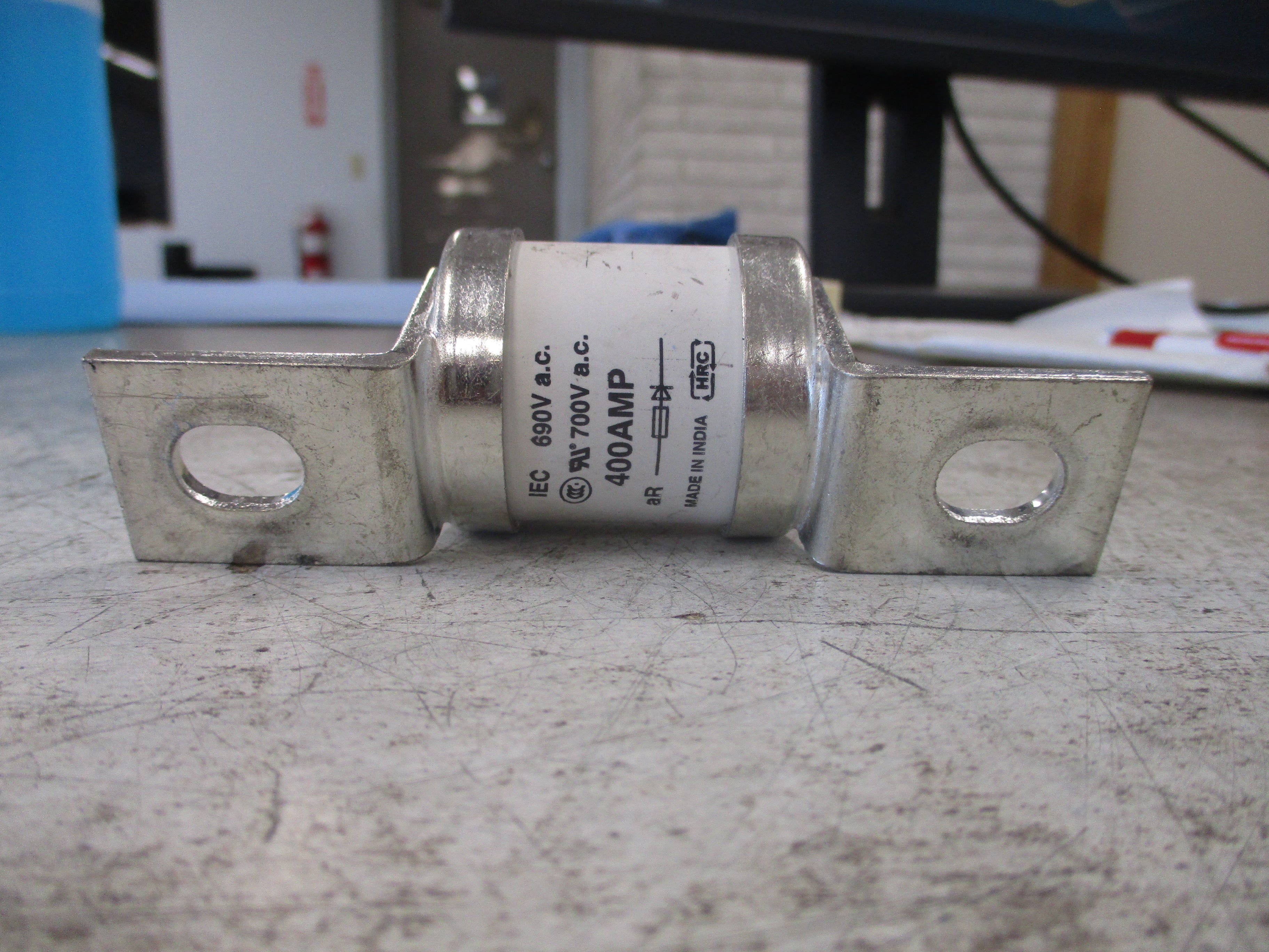 Eaton Bussmann Fuse 400FMM 400A 700V Used