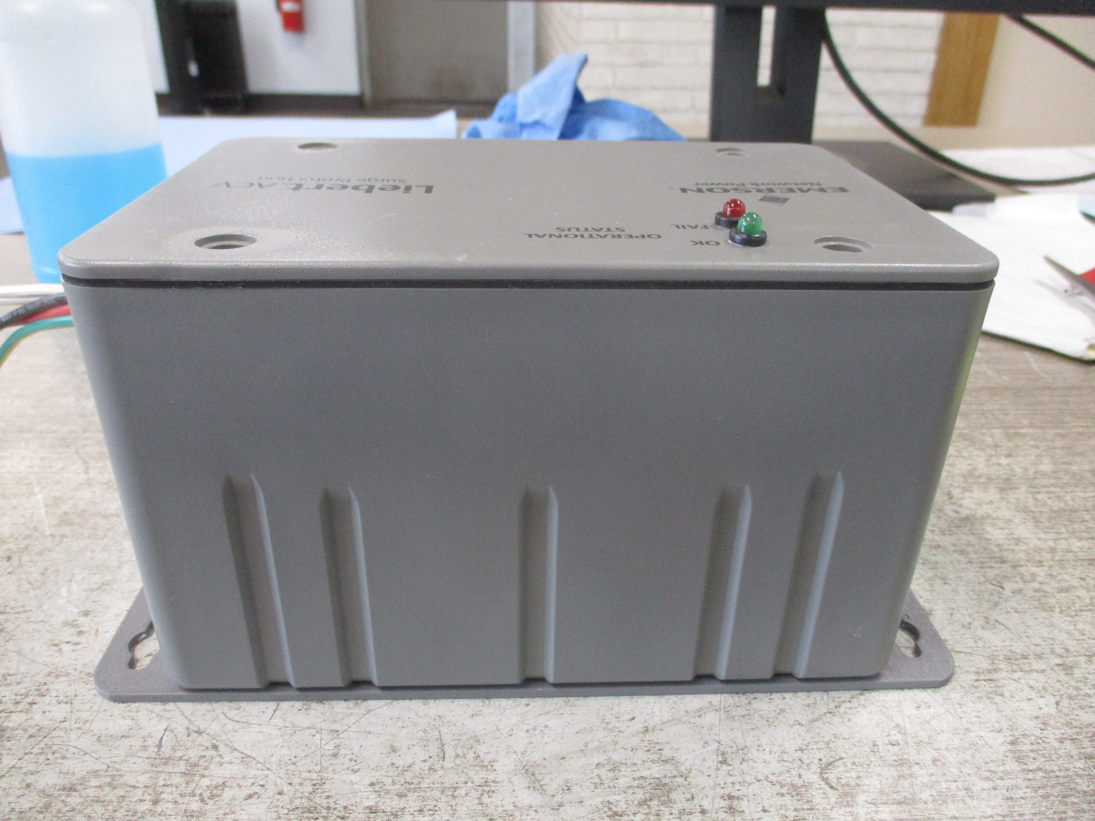 Emerson Liebert ACV Surge Suppressor ACV277Y111RKE 277/480V 3Ph