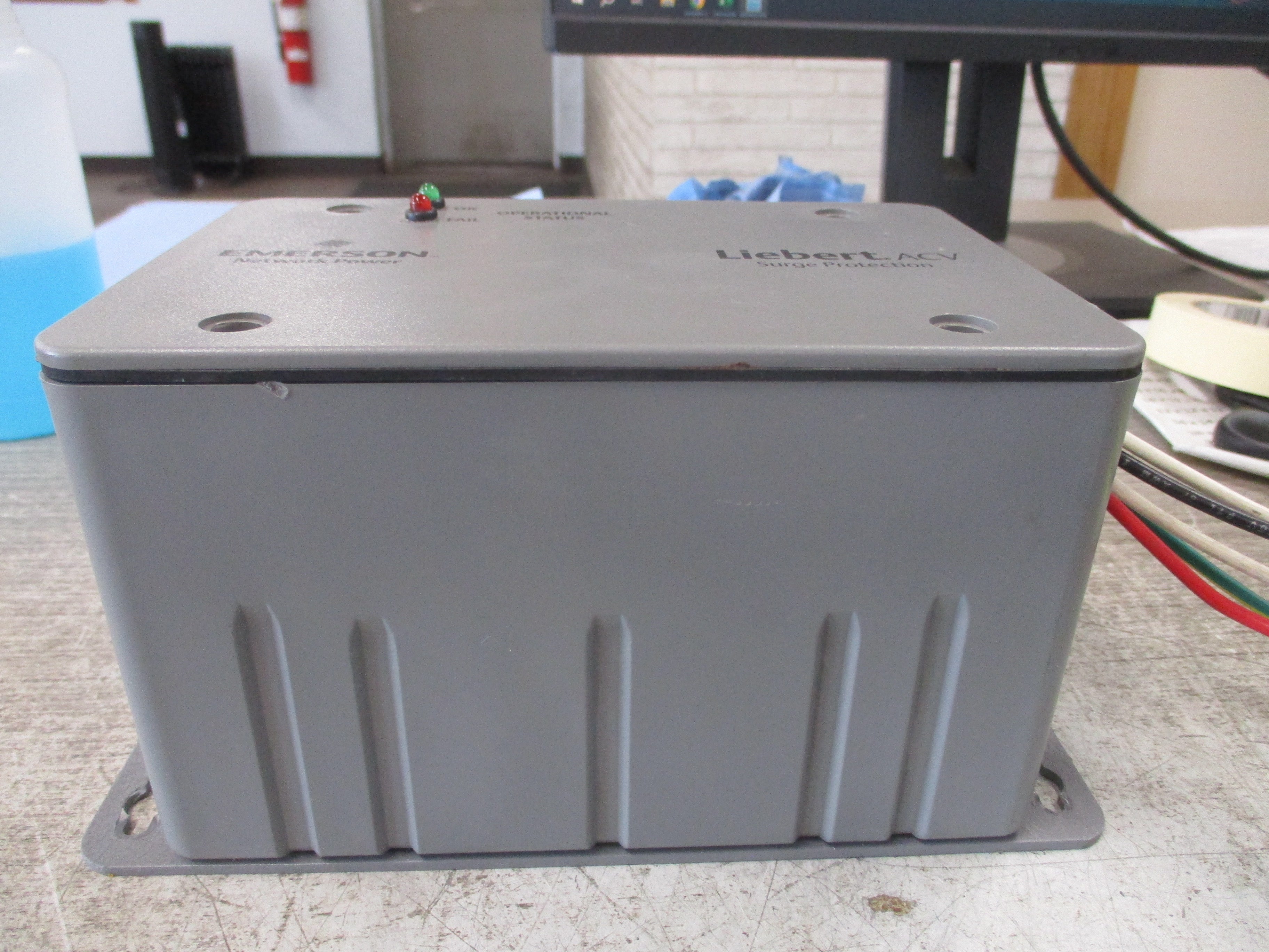 Emerson liebert ACV Surge Suppressor ACV277Y111RKE 277/480V 3Ph