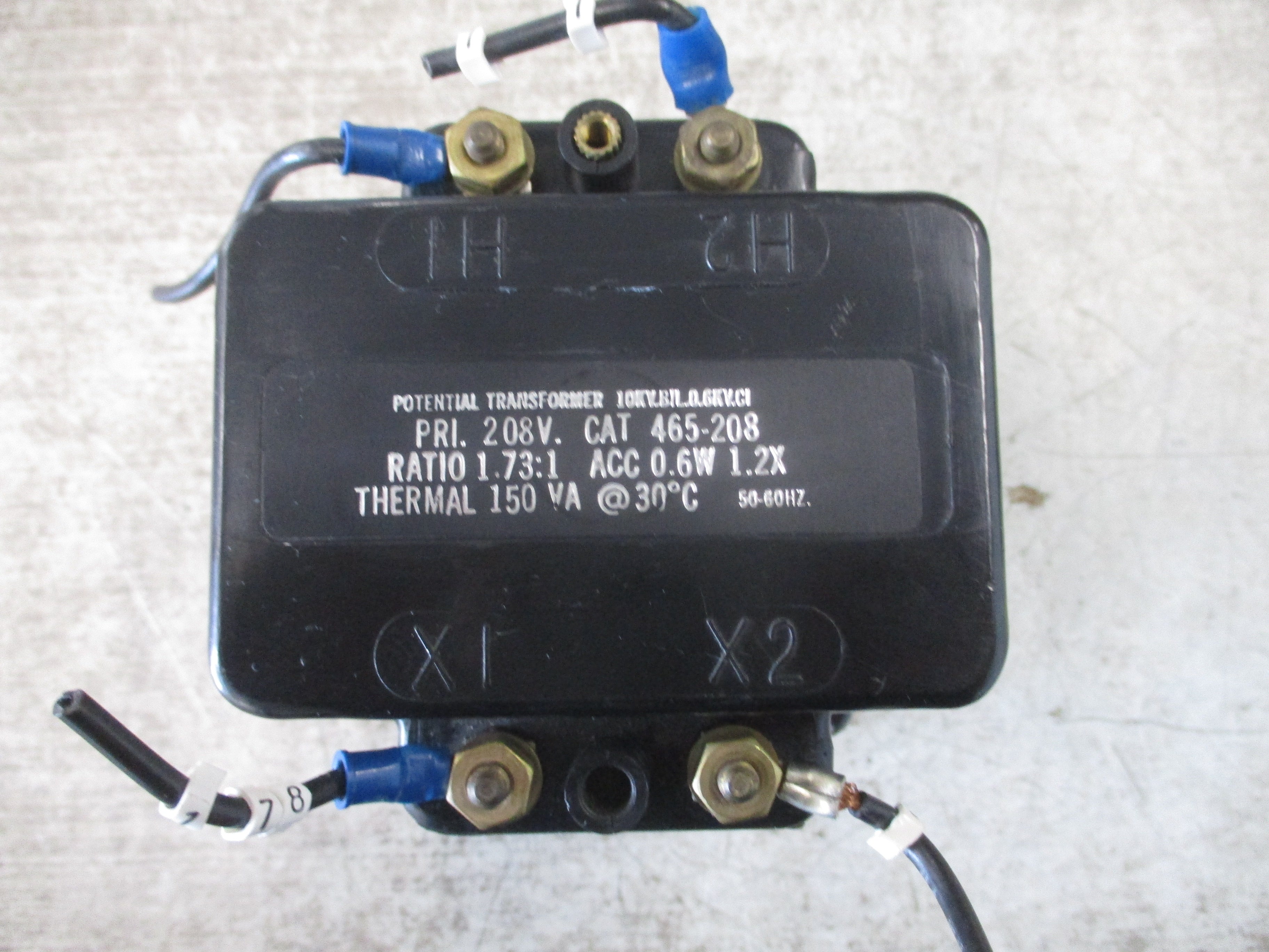PMC Potential Transformer 465-208 Pri: 208V Ratio 1.73:1 50-60Hz 10KV BIL