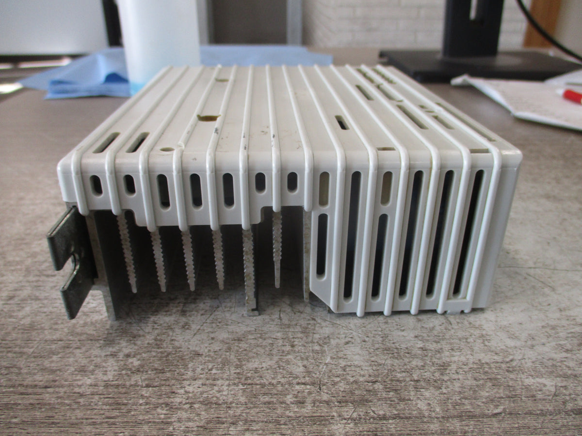 Lenze AC Drive EVF8201-E 0.37kw Used