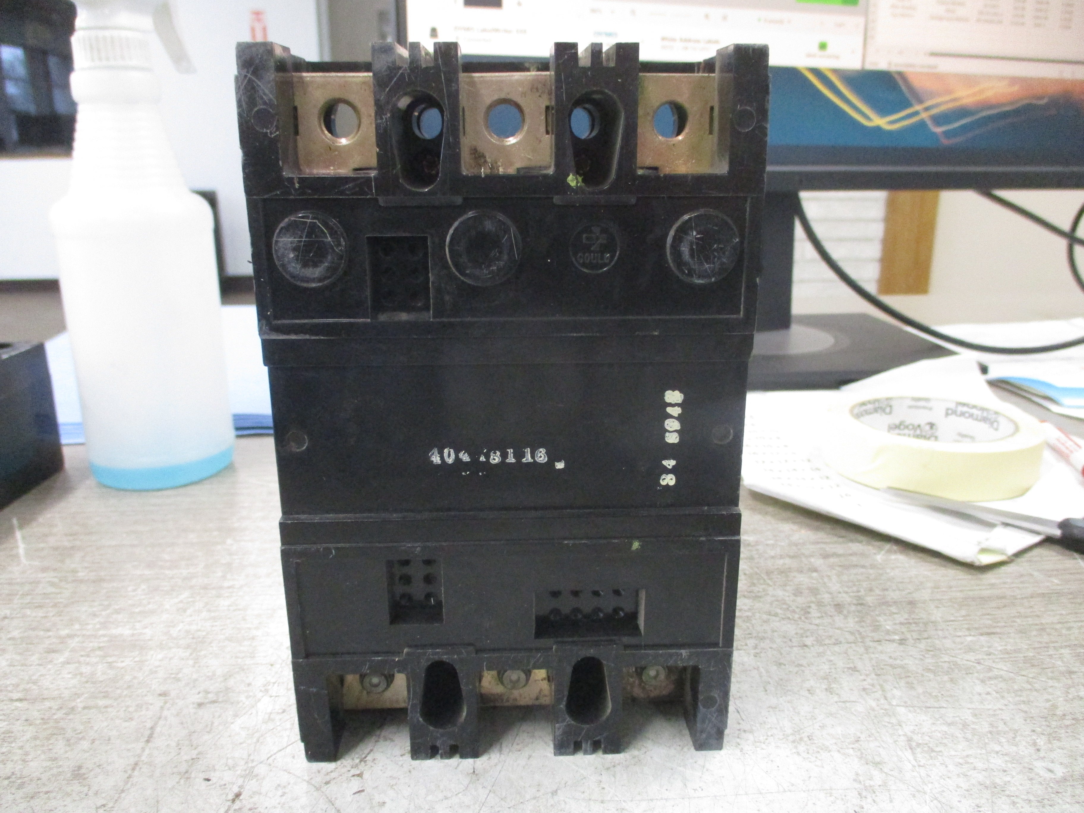 ITE Circuit Breaker QJ3-B225 225A 240V 3P (1) Lug Set Used