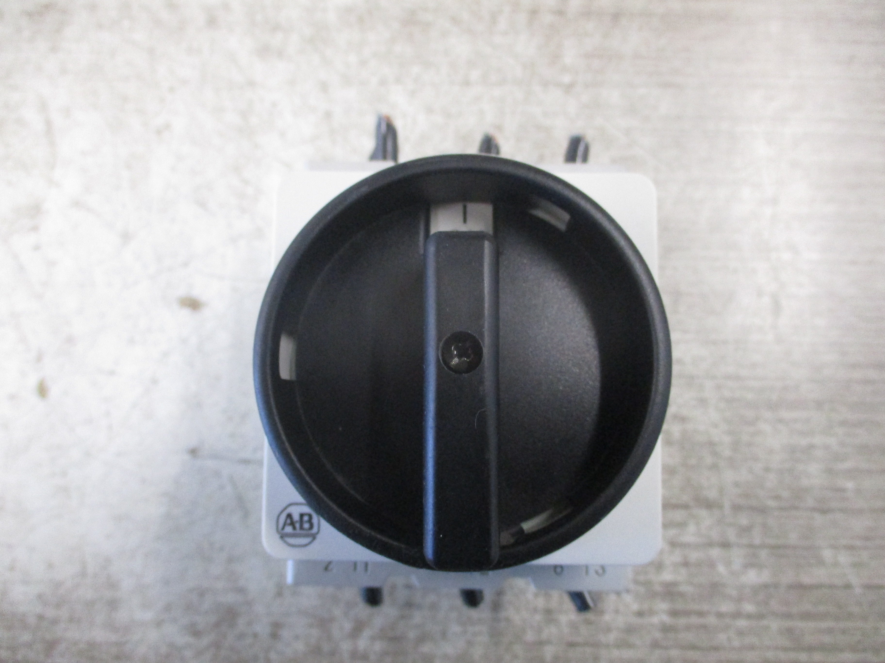 Allen-Bradley Disconnect Switch 194E-A80-1753 Ser. B 80A 690V Used