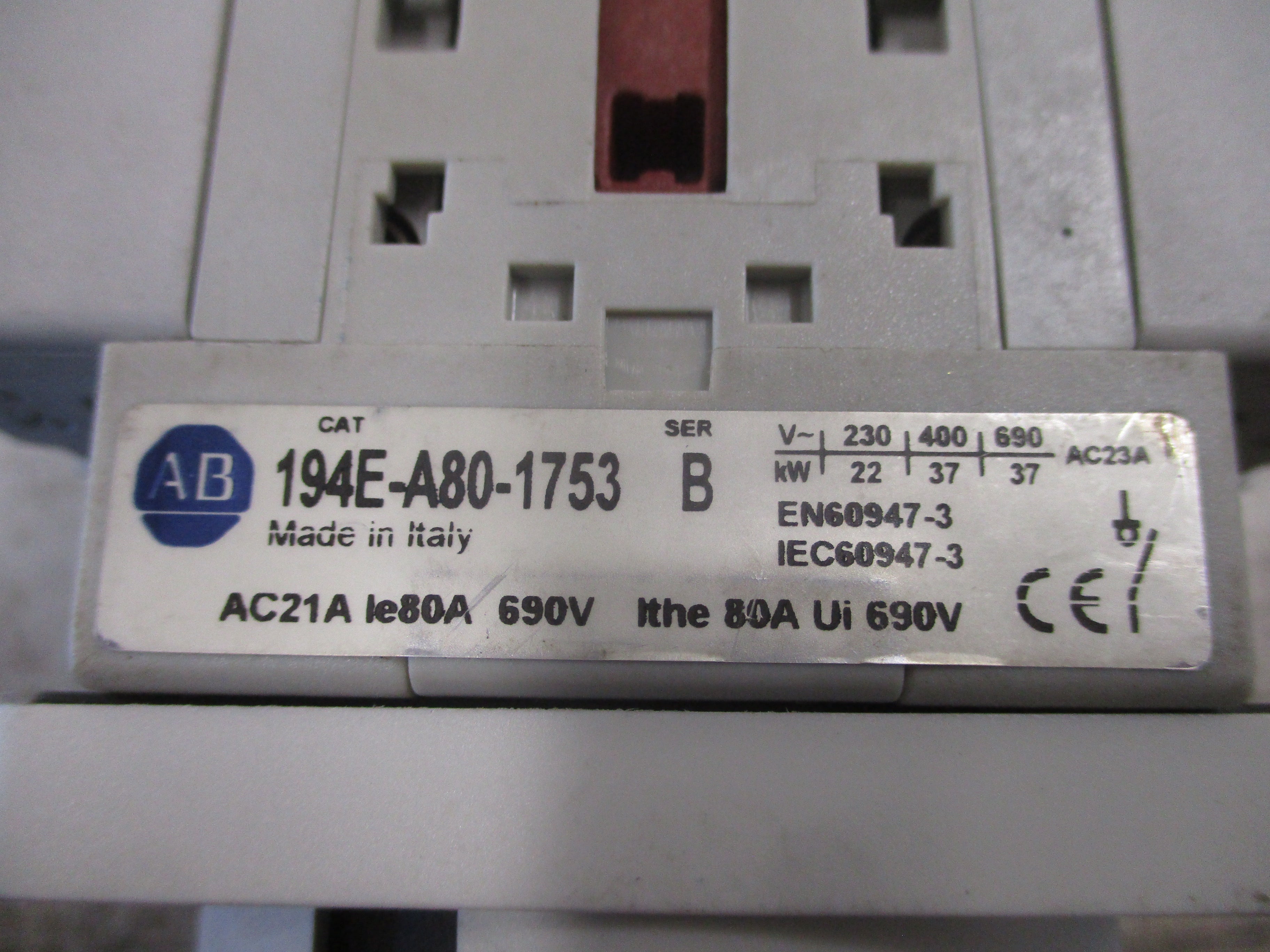 Allen-Bradley Disconnect Switch 194E-A80-1753 Ser. B 80A 690V Used