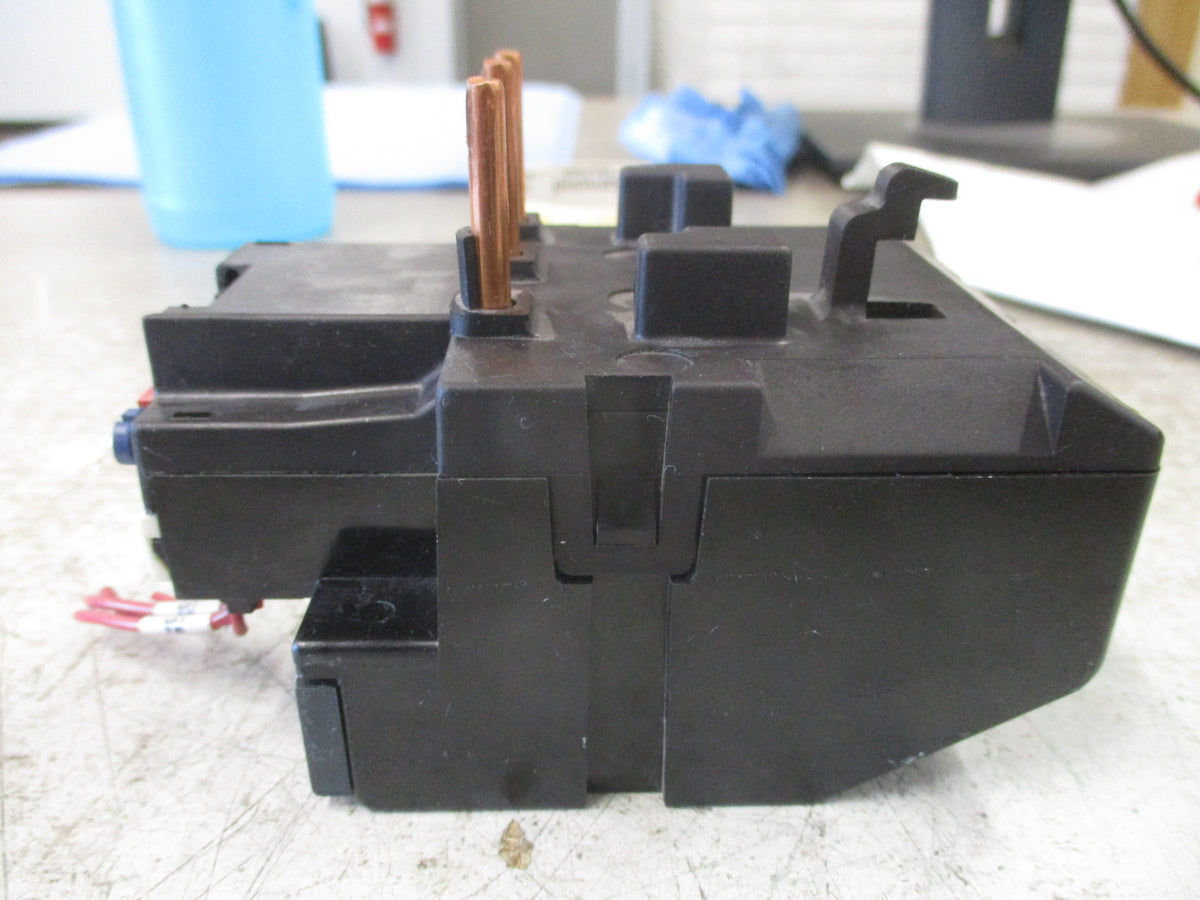 Schneider Electric Solid State Overload LR2 D3559 Trip: 48-65A 600V 3Ph