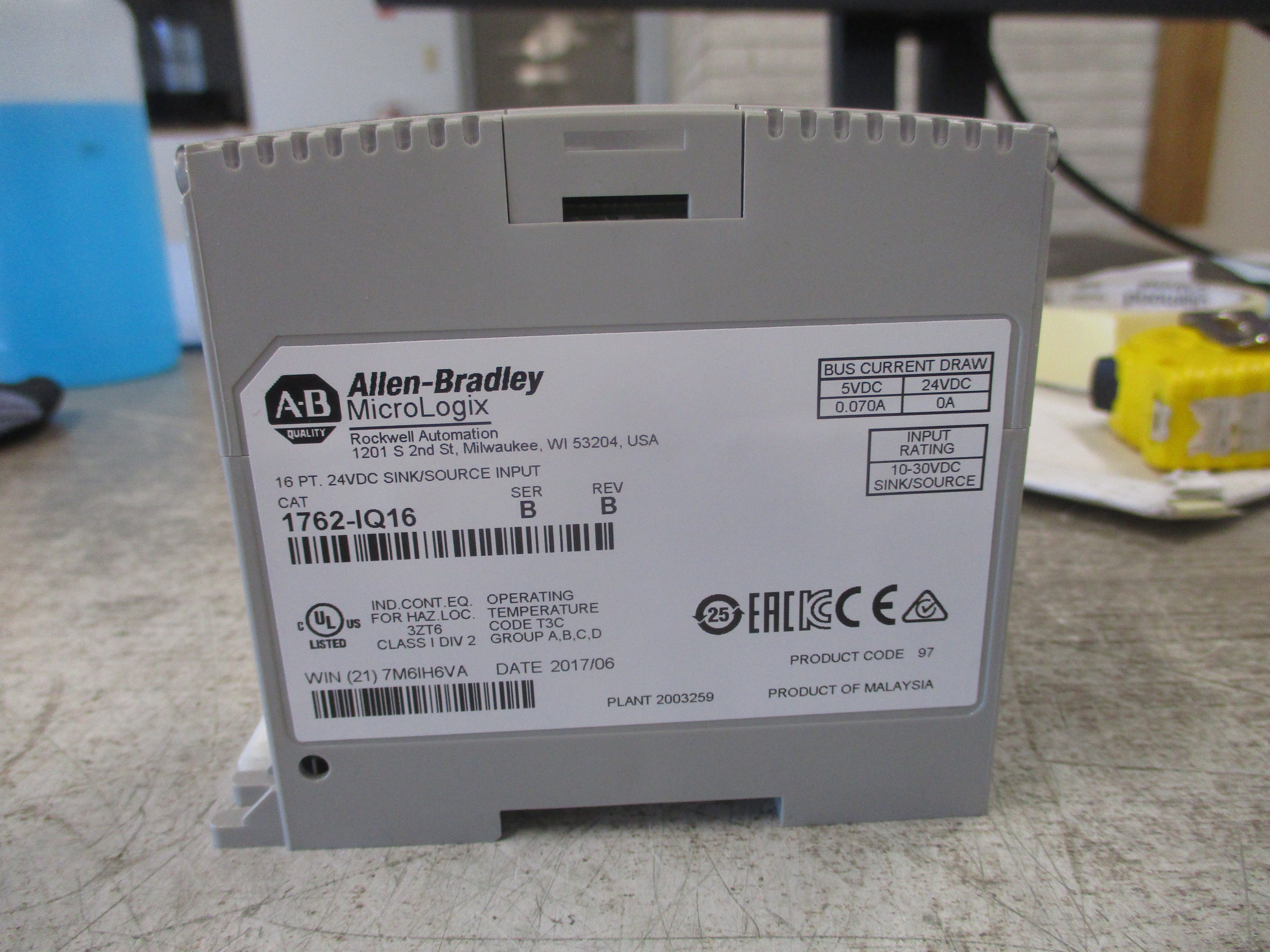Allen-Bradley MicroLogix Sink/Source Input Module 1762-IQ16 Ser. B Rev. B