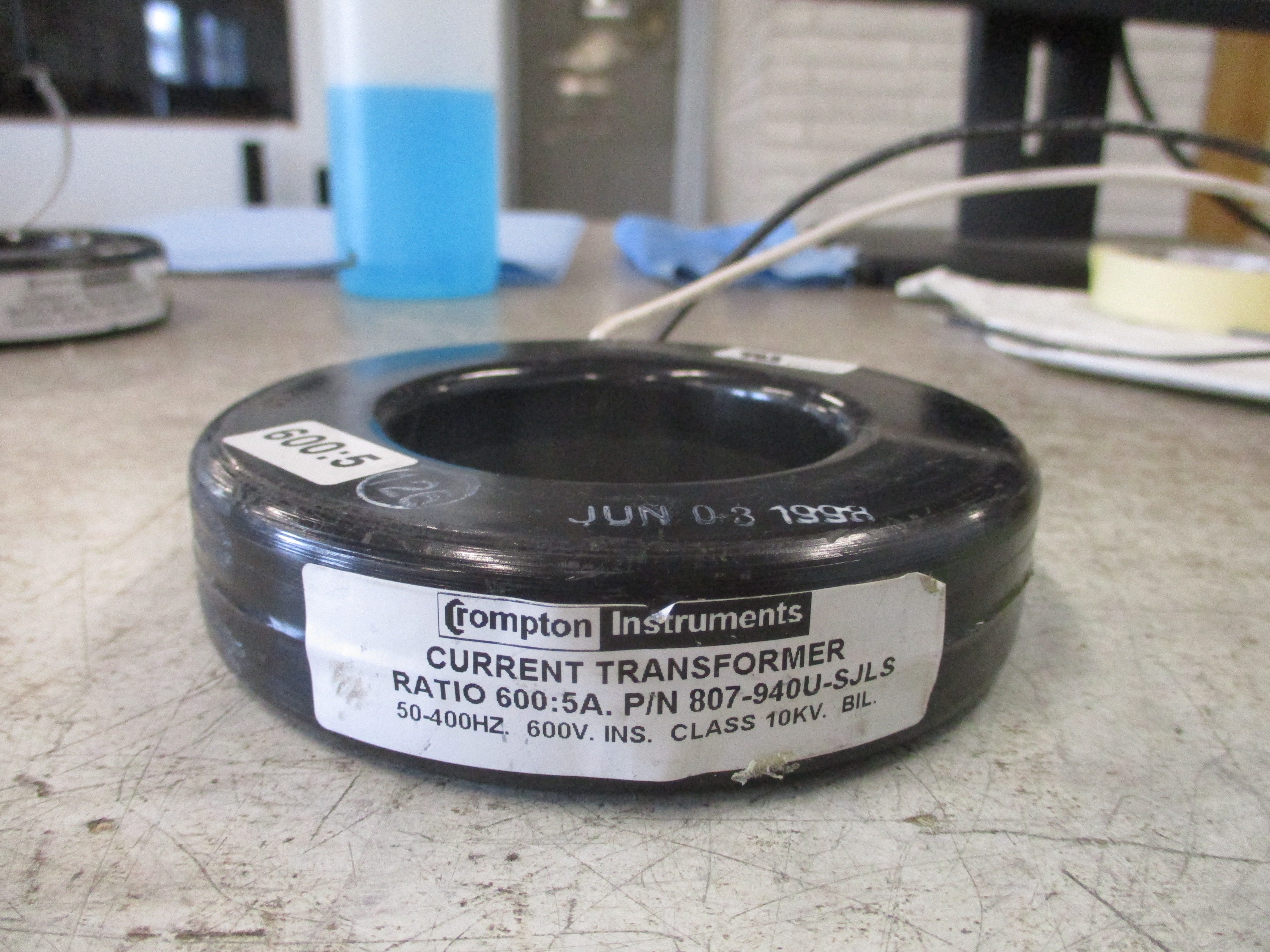 Crompton Instruments Current Transformer 807-940U-SJLS Ratio 600:5A 600V