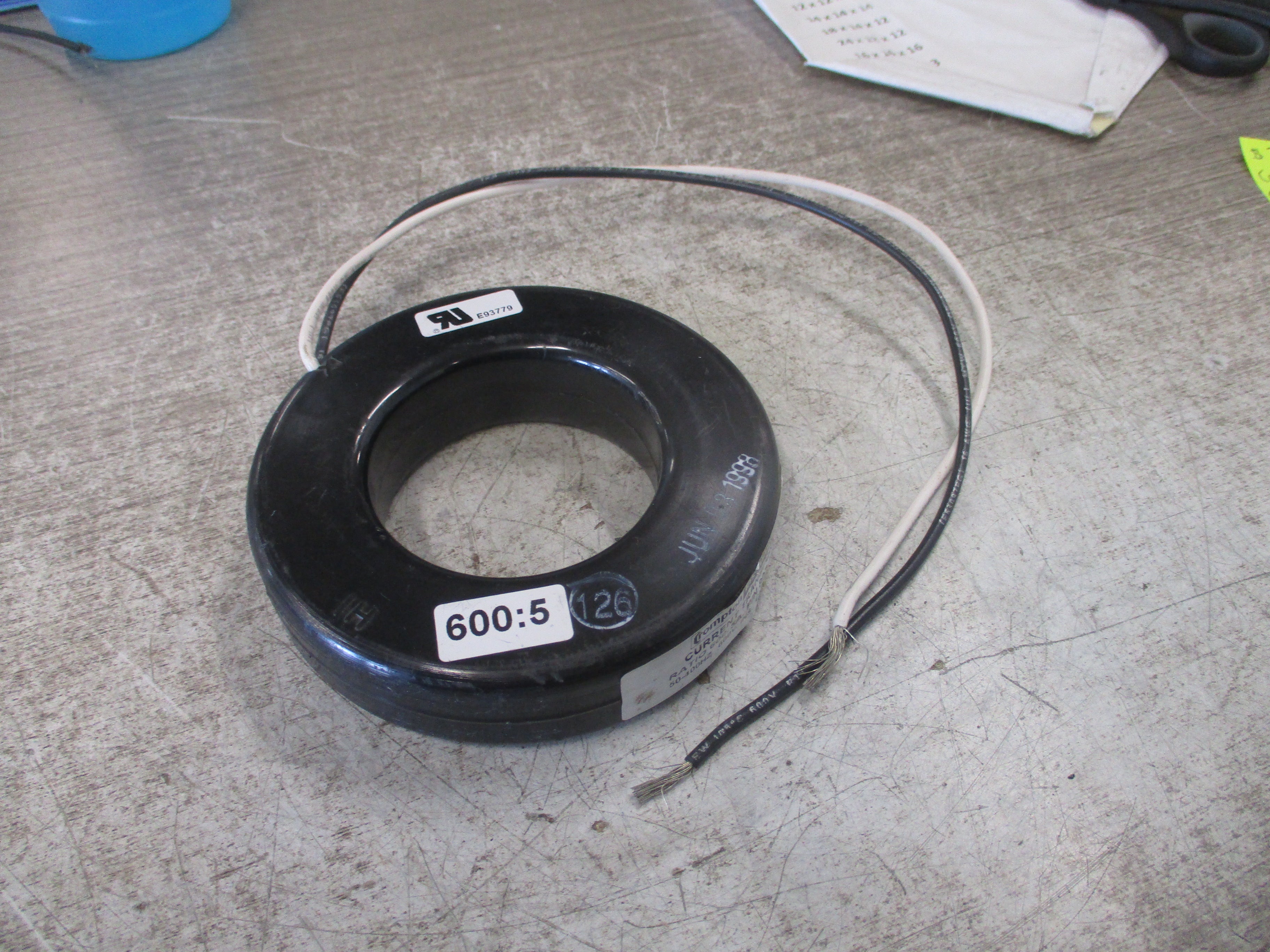 Crompton Instruments Current Transformer 807-940U-SJLS Ratio 600:5A 600V