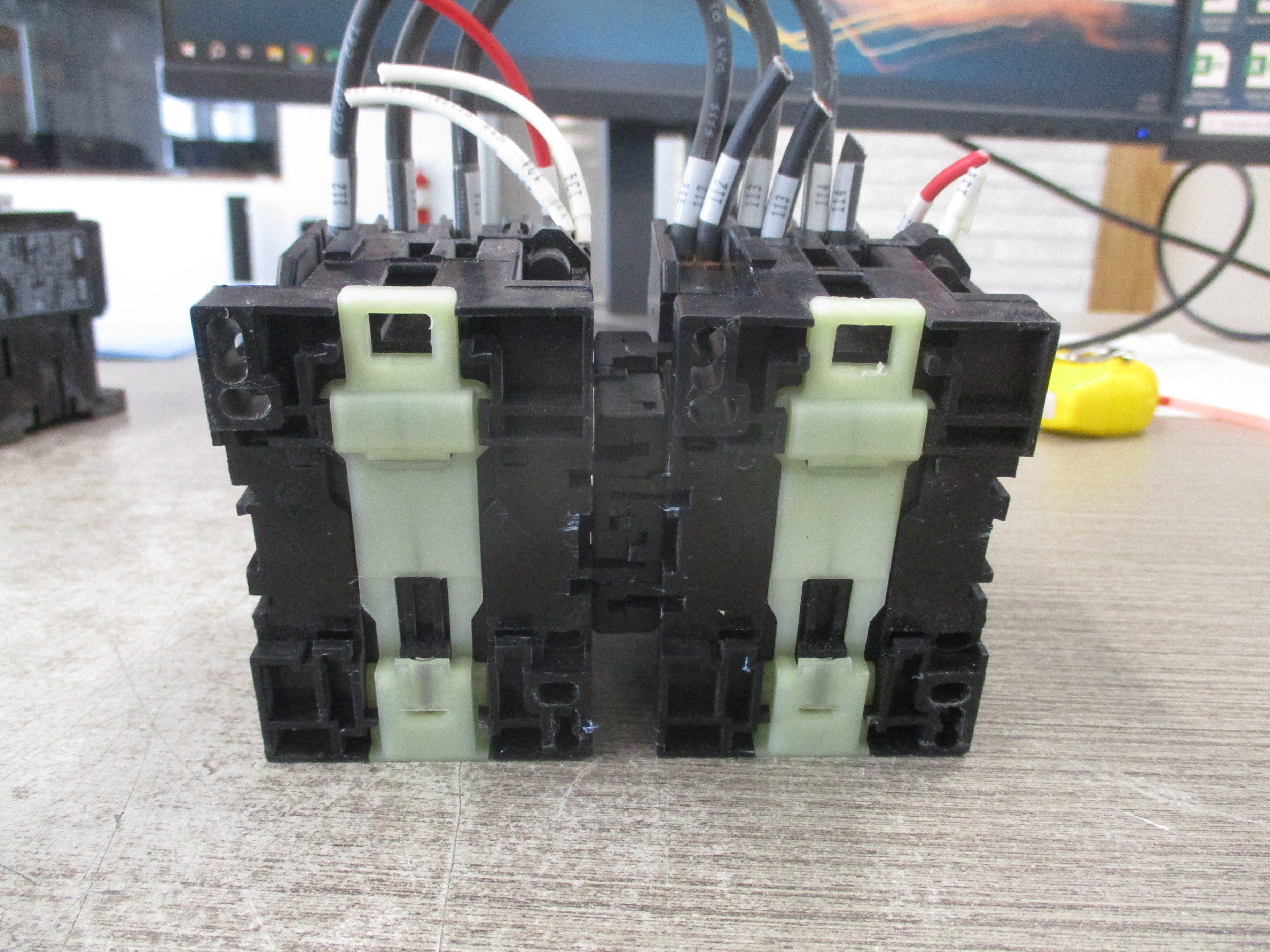 ABB Reversing Contactor B25-30-01 120V Coil 33A 600V (1) Aux Contact Used