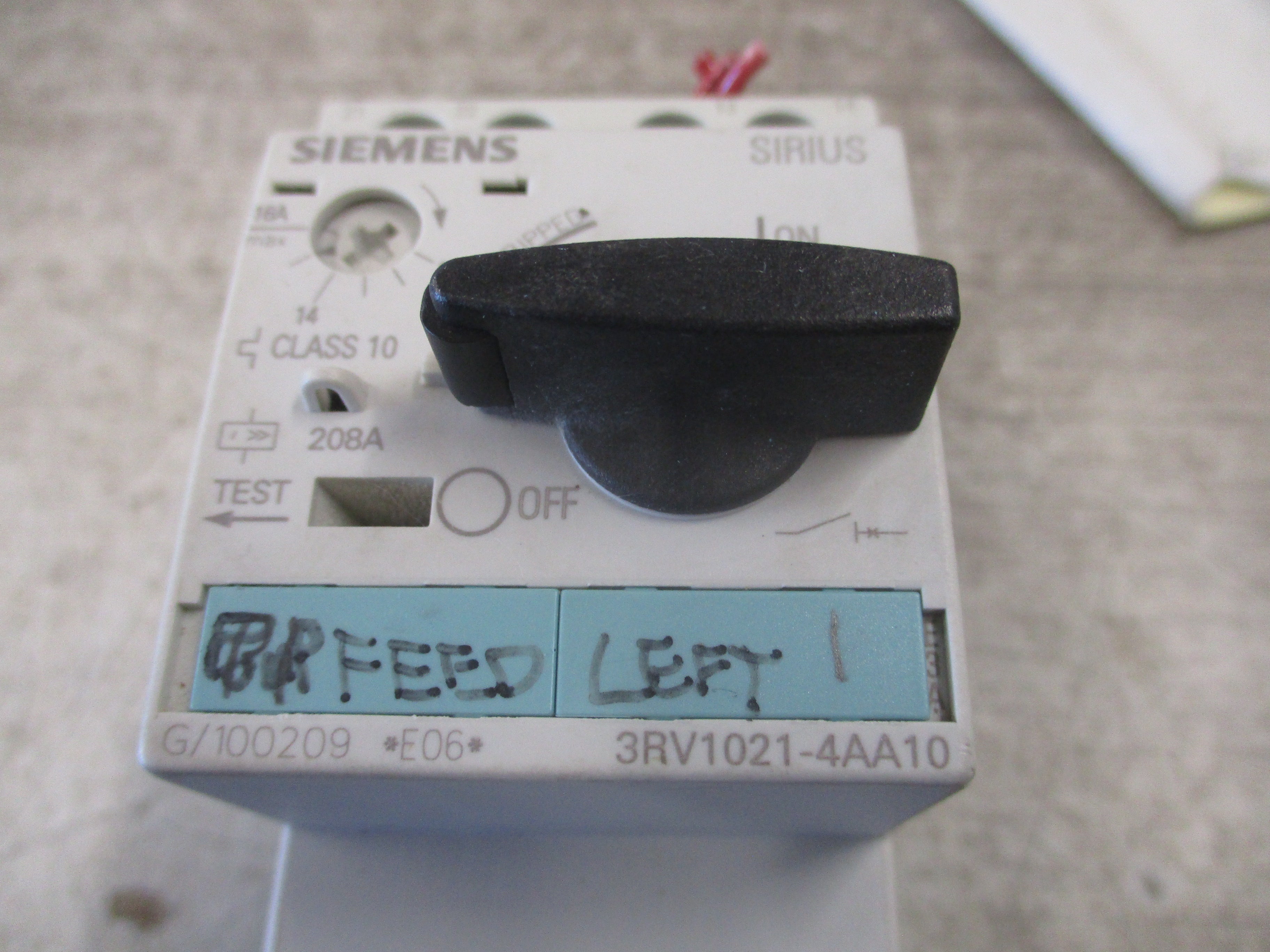 Eaton/Siemens Starter E04NB18X3N/3RV1021-4AA10 24VDC Coil Trip: 11-16A Used