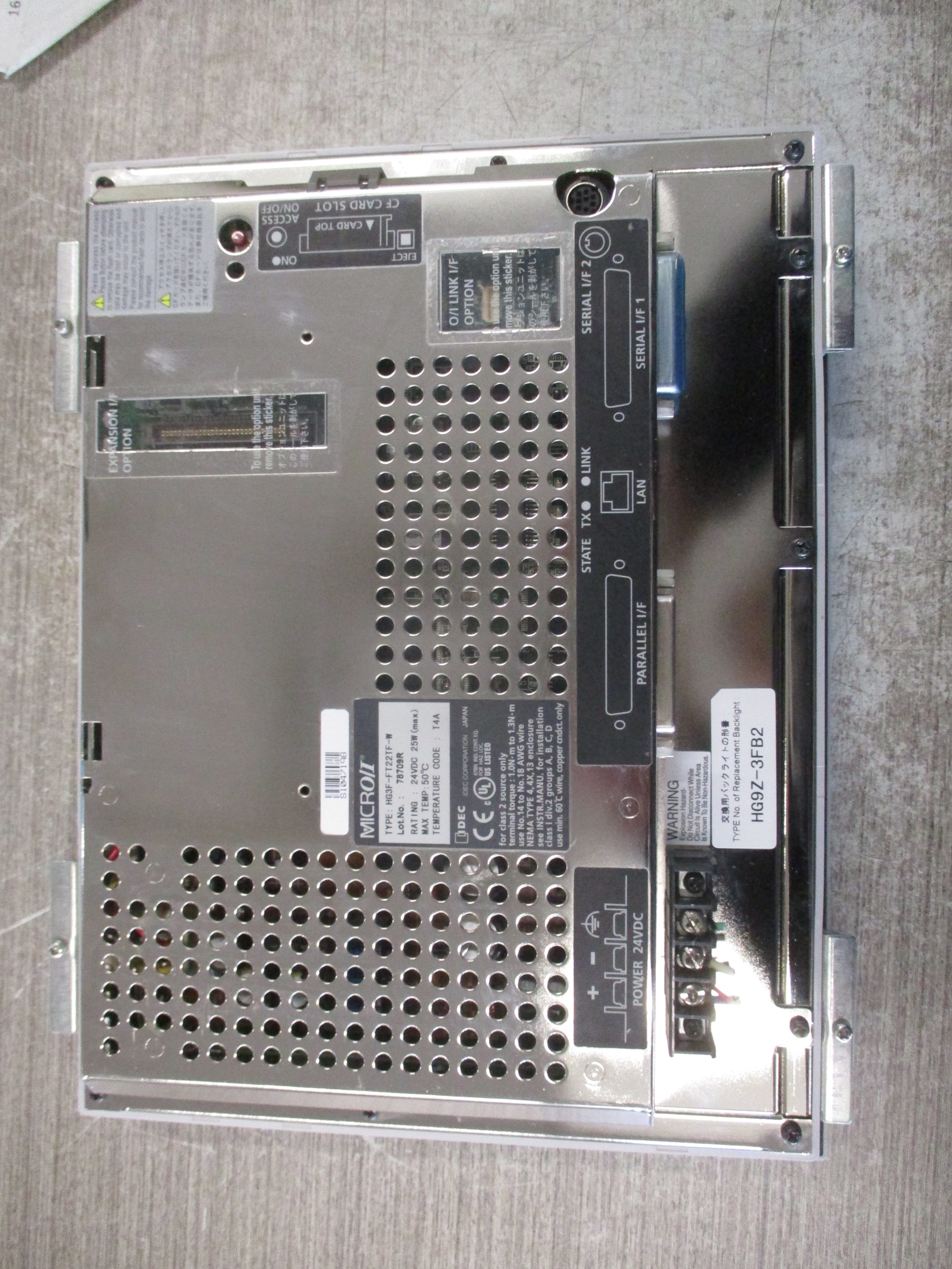 Idec Micro/I HMI Panel HG3F-FT22TF-W 24VDC *Broken Corner* Used