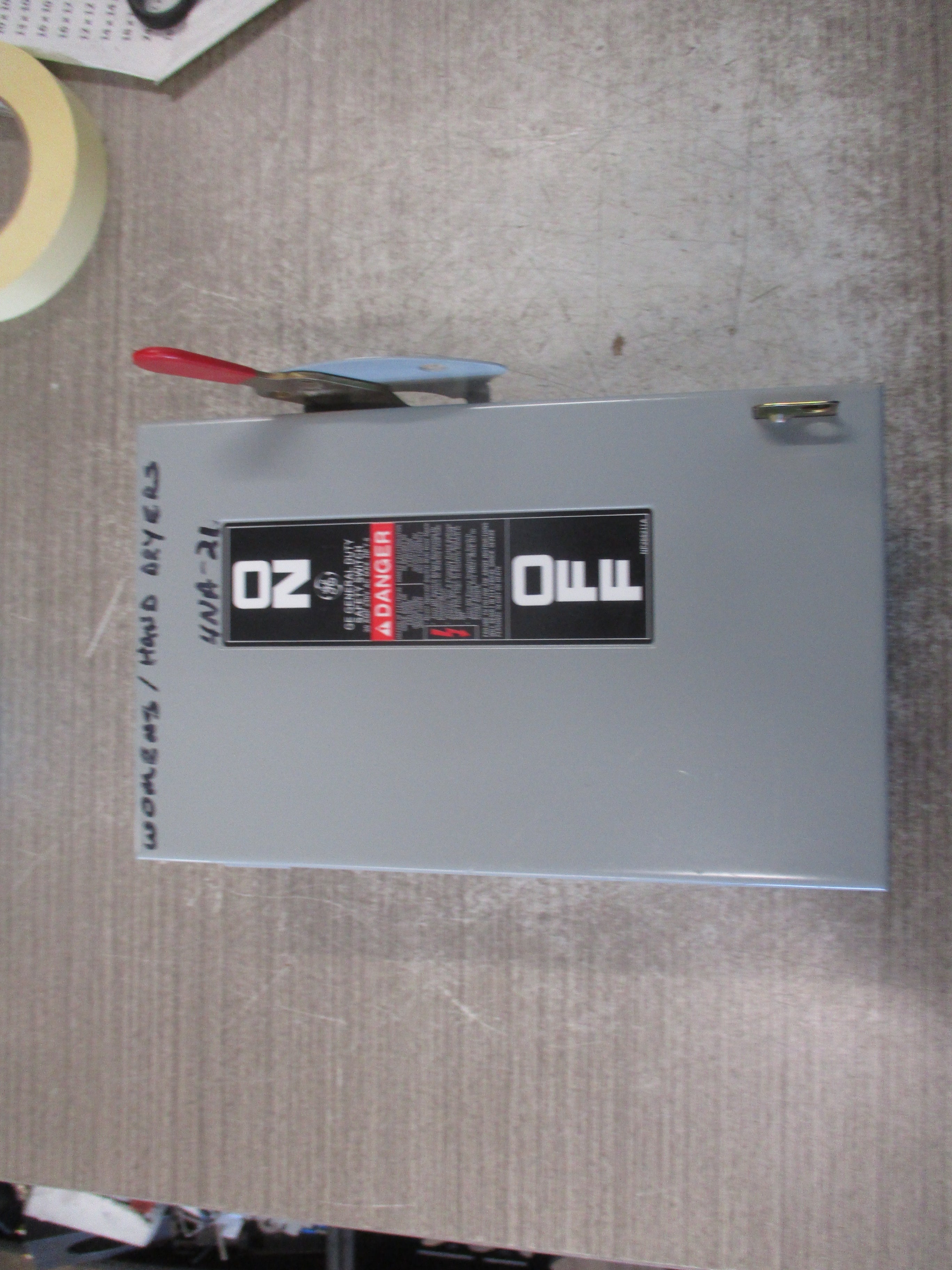 GE Fusible Safety Switch/Disconnect TG3221 30A 240V 2P Used