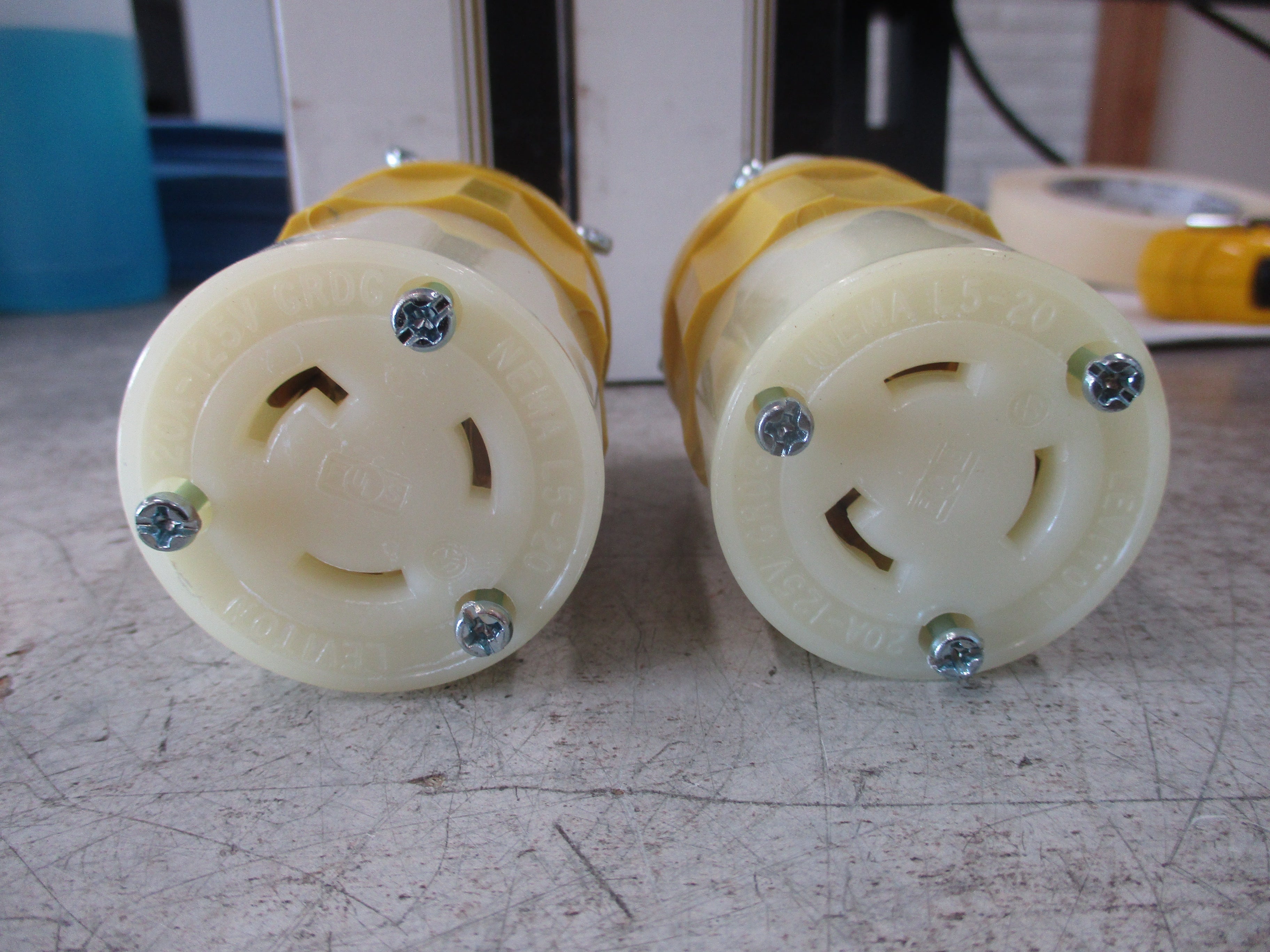Leviton Locking Connector 2313-CY 20A 125V 2P 3W Yellow *Lot of 2* New Surplus