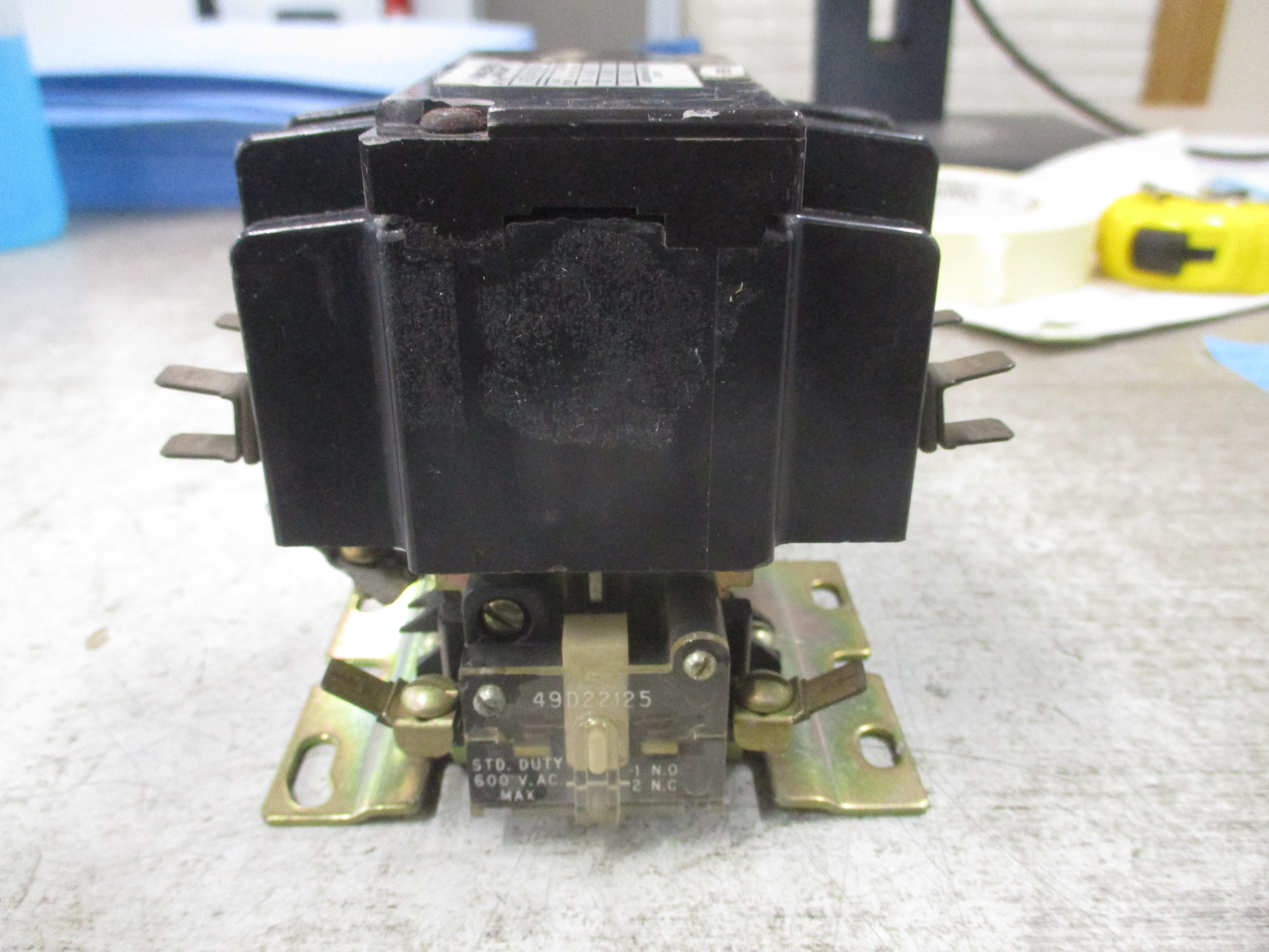 Furnas Contactor 42EE35AFGE154 110/120V Coil 60A 600V Used