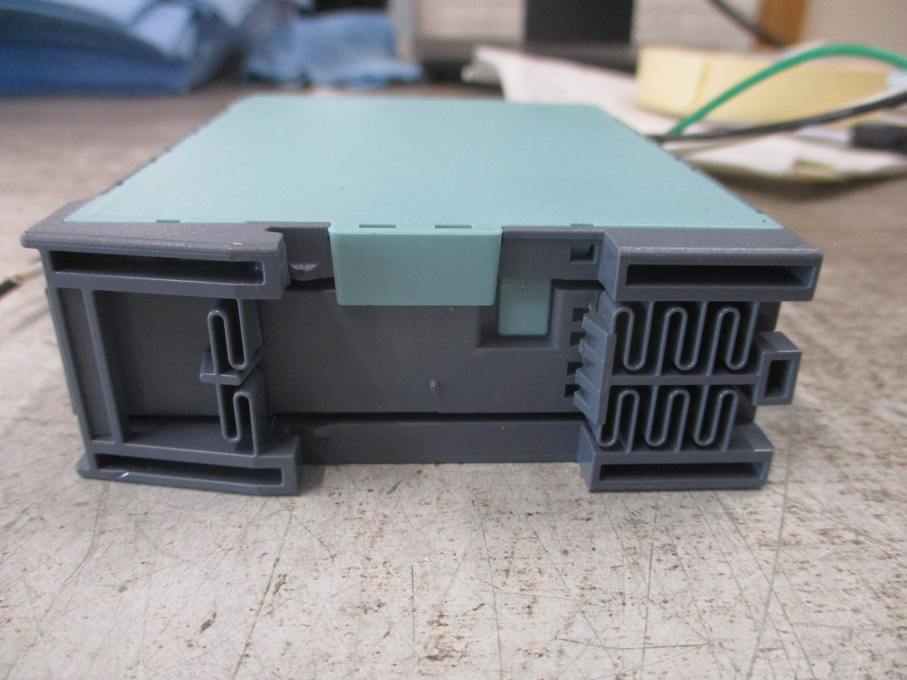 Siemens SITOP PSU100C Power Supply 6EP1331-5BA10 Input: AC 100-230V 0.63-0.31A