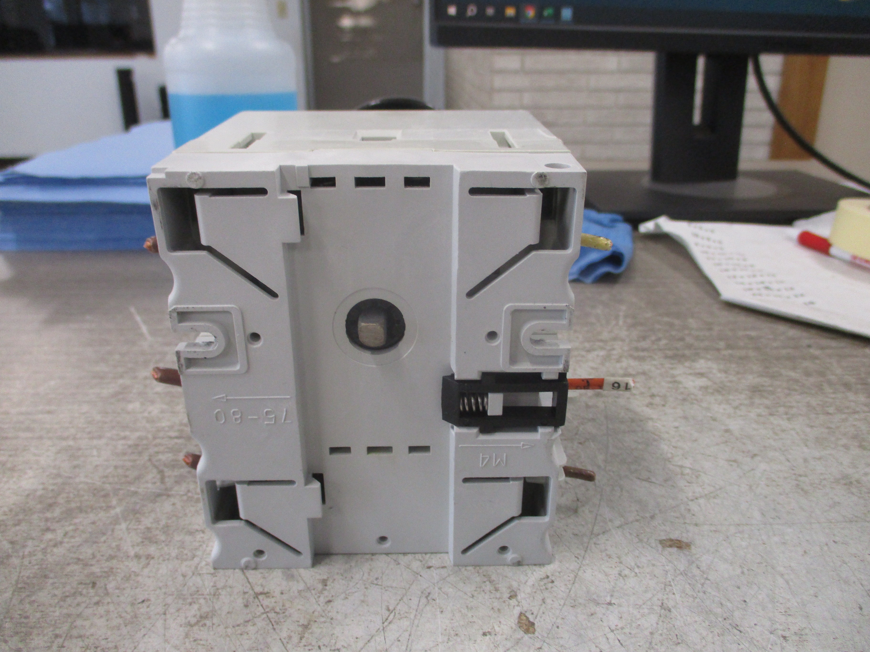 ABB Fusible Disconnect Switch OS 30FAJ12 30A 600V 3P (3) 15A Fuses Used