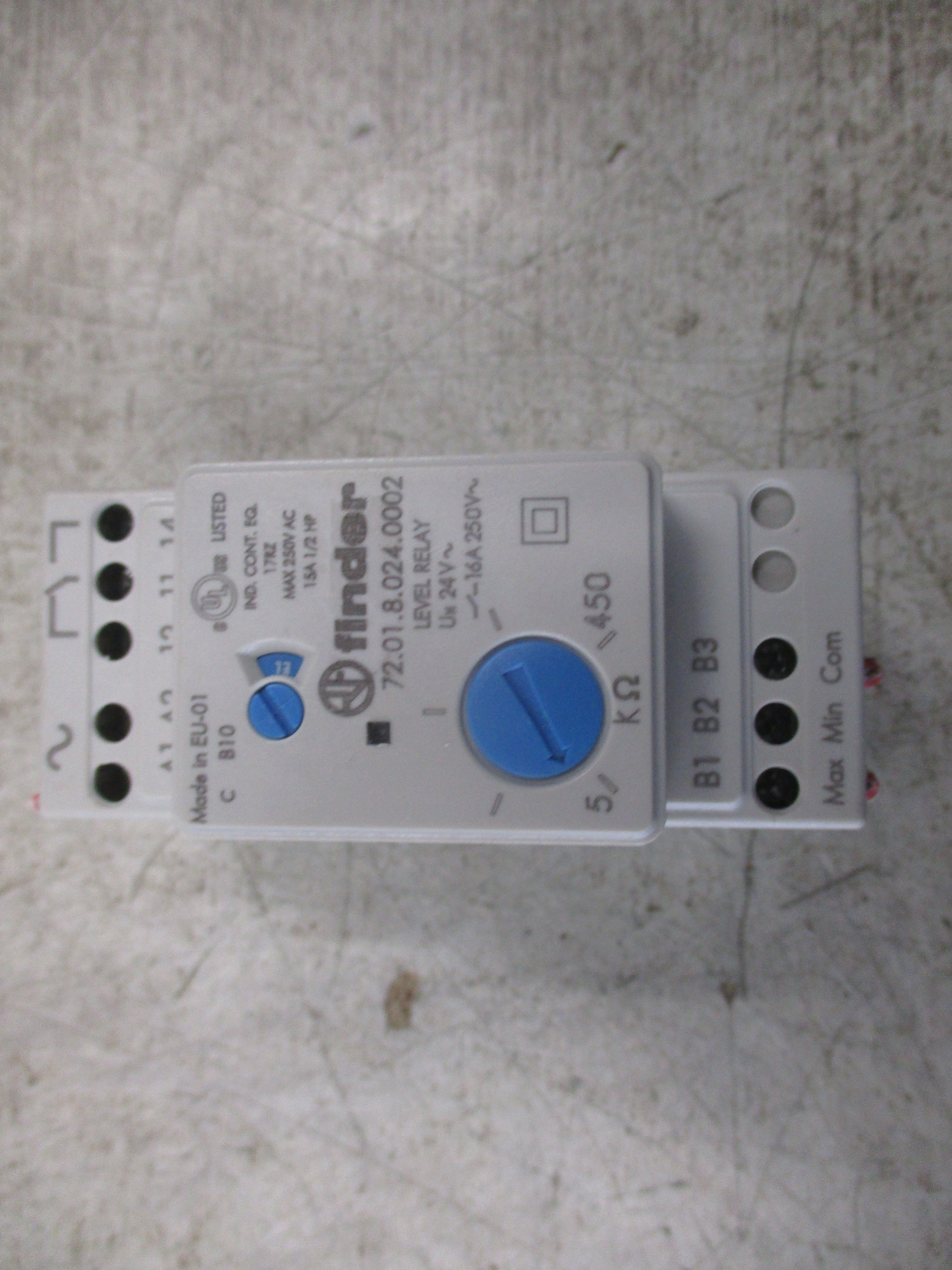 Finder Level Relay 72.01.8.024.0002 5-450 K-Ohms Used