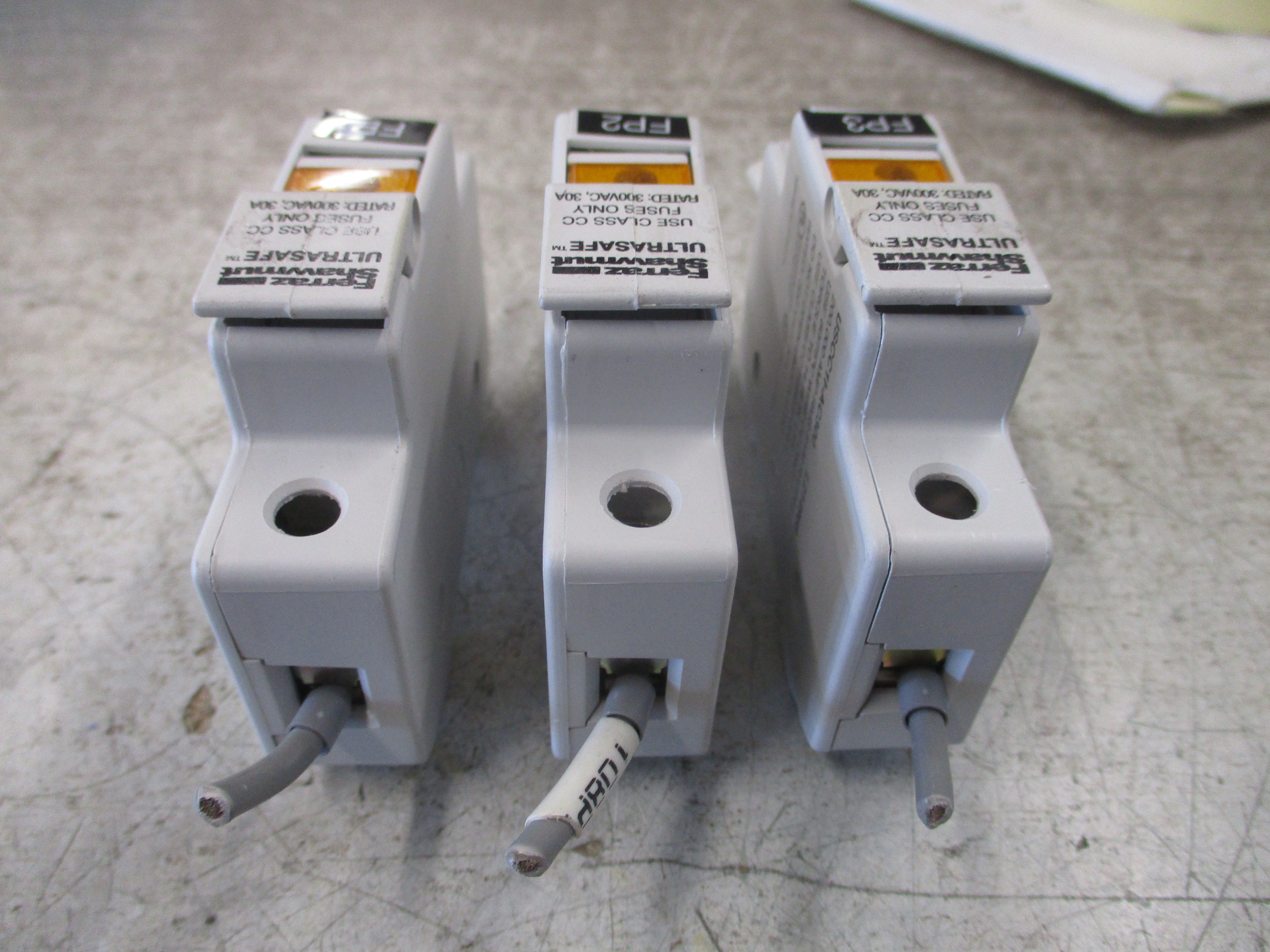 Ferraz Shawmut Ultrasafe Fuseholder USCC1I-AC300 30A 300V 1P * Lot of 3 * Used