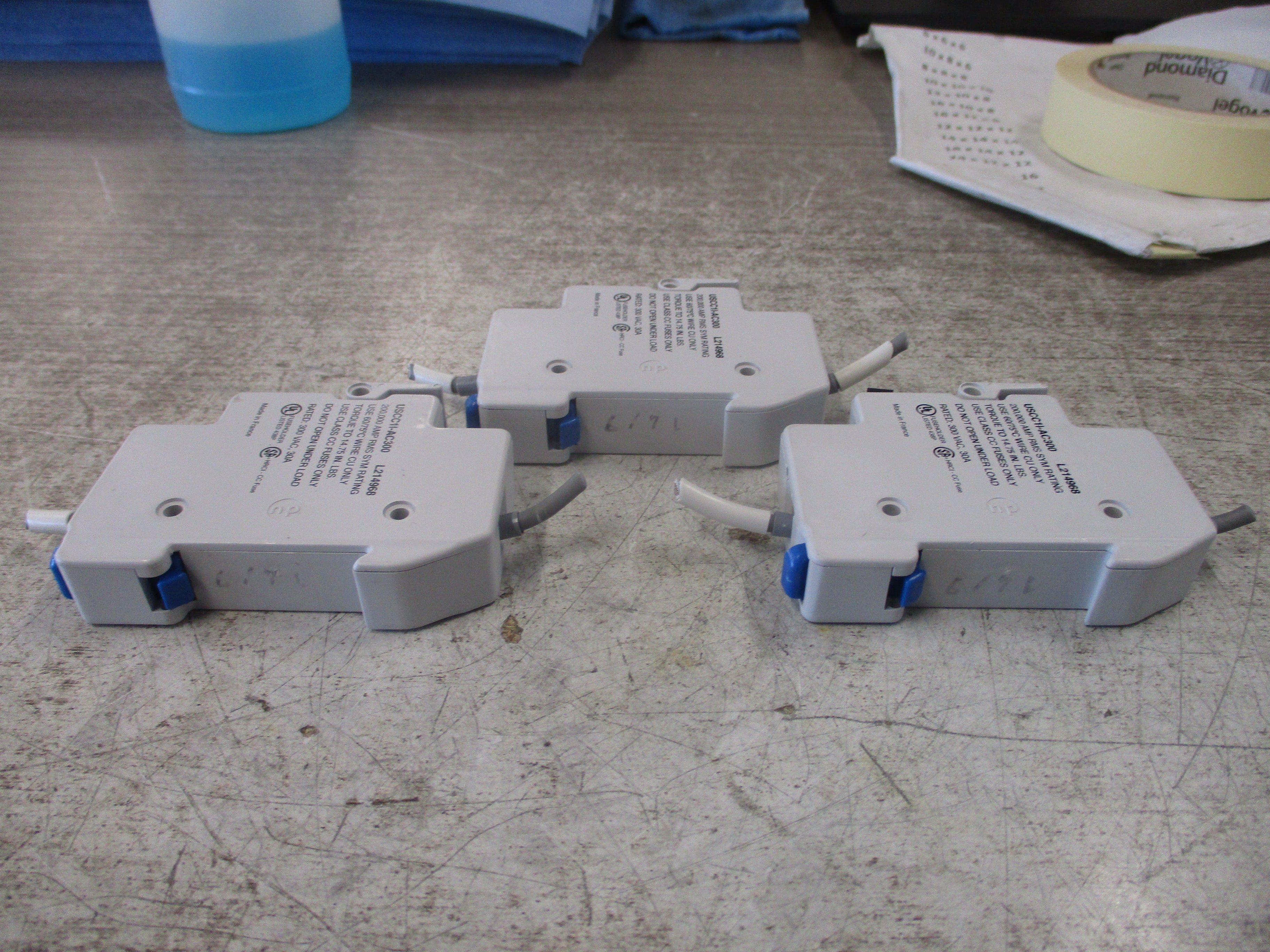 Ferraz Shawmut Ultrasafe Fuseholder USCC1I-AC300 30A 300V 1P * Lot of 3 * Used