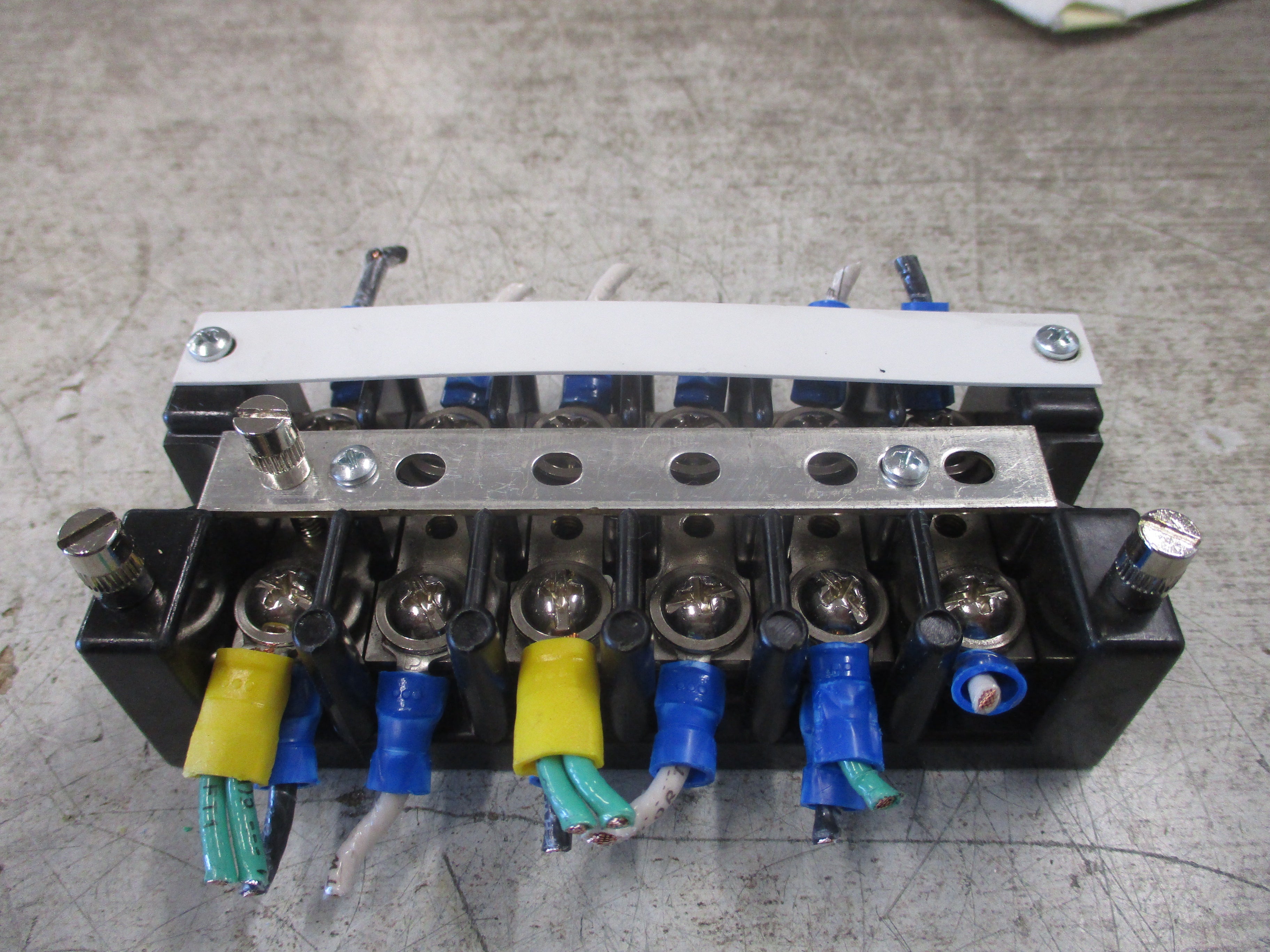 Marathon Terminal Block 1506 SC 75A 600V Used