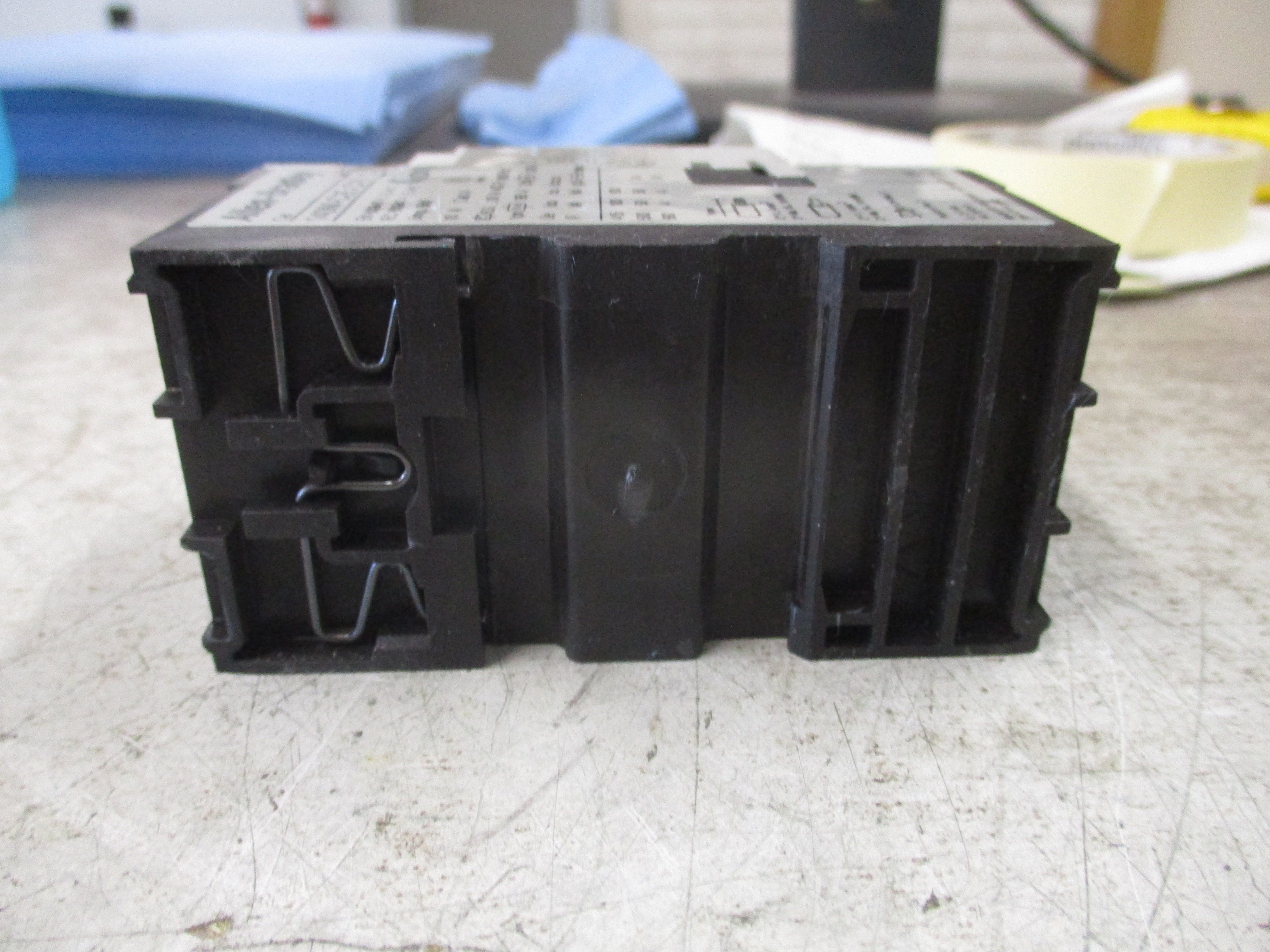 Allen-Bradley Manual Motor Protector 140M-C2E-C10 Trip : 6.3-10A *No Lockout*