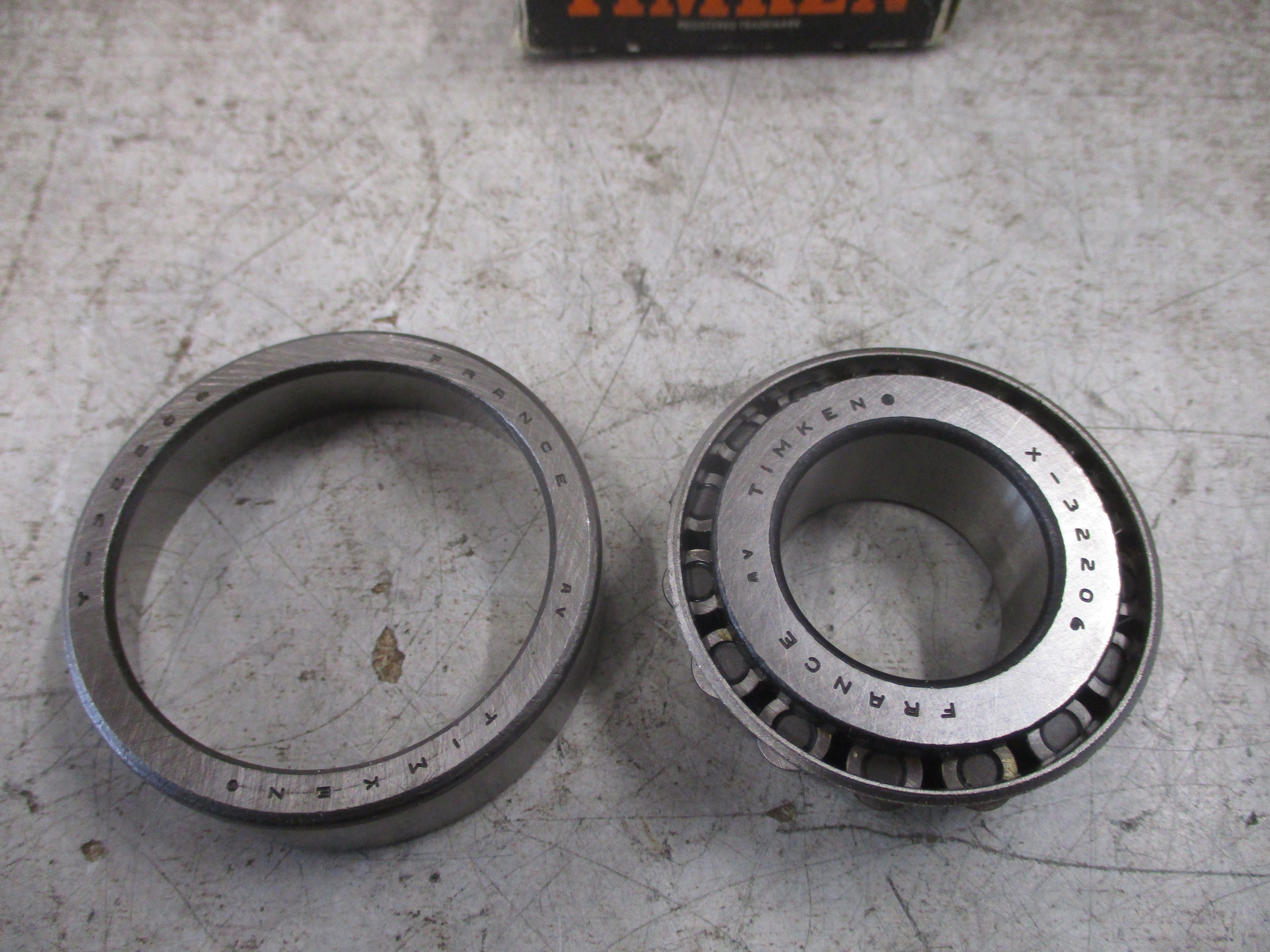 Timken Tapered Roller Bearing 32206 92KA1 New Surplus