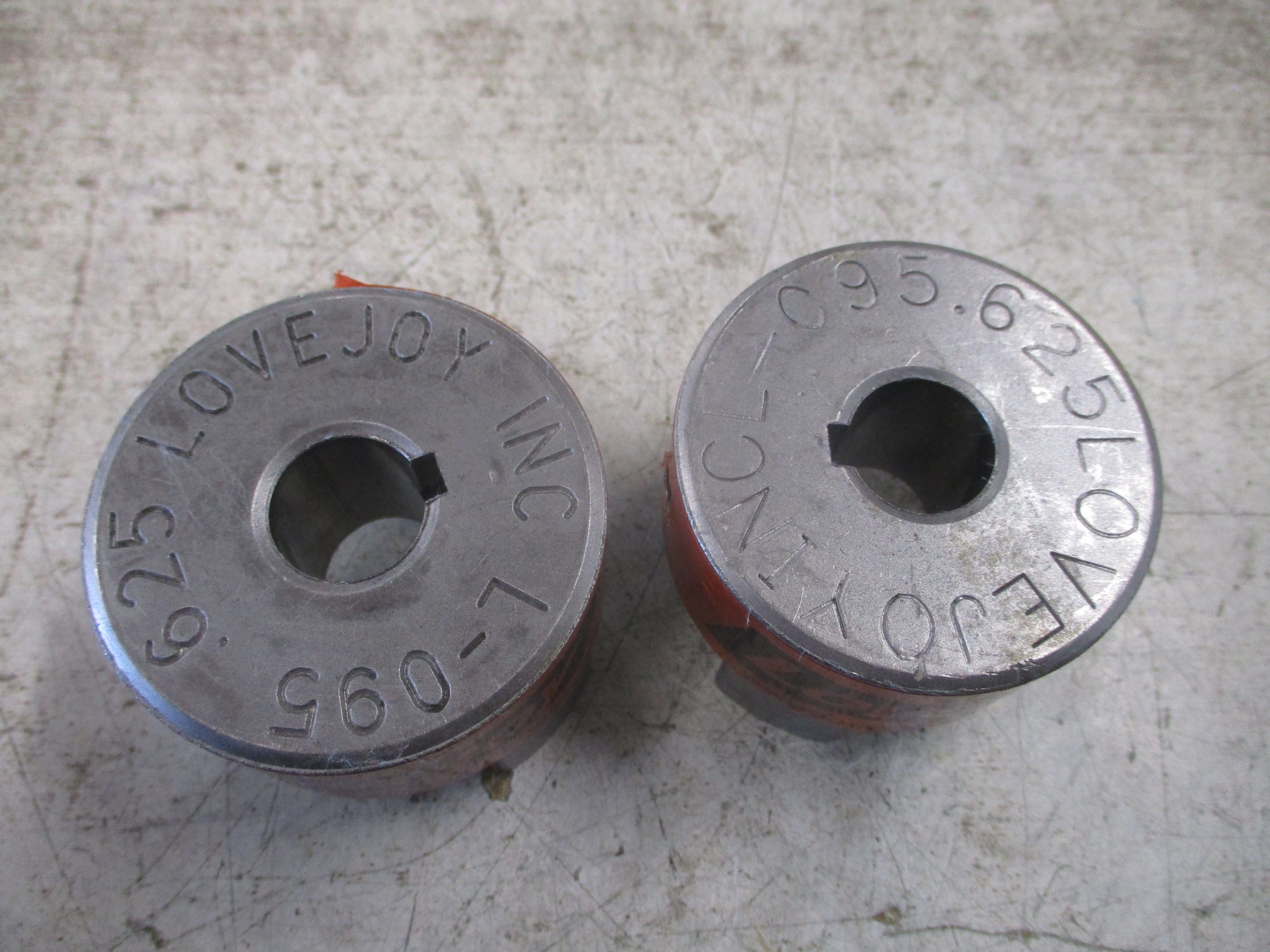Lovejoy L-Jaw Hub L-095 Bore: 0.625" *Lot of 2* Used