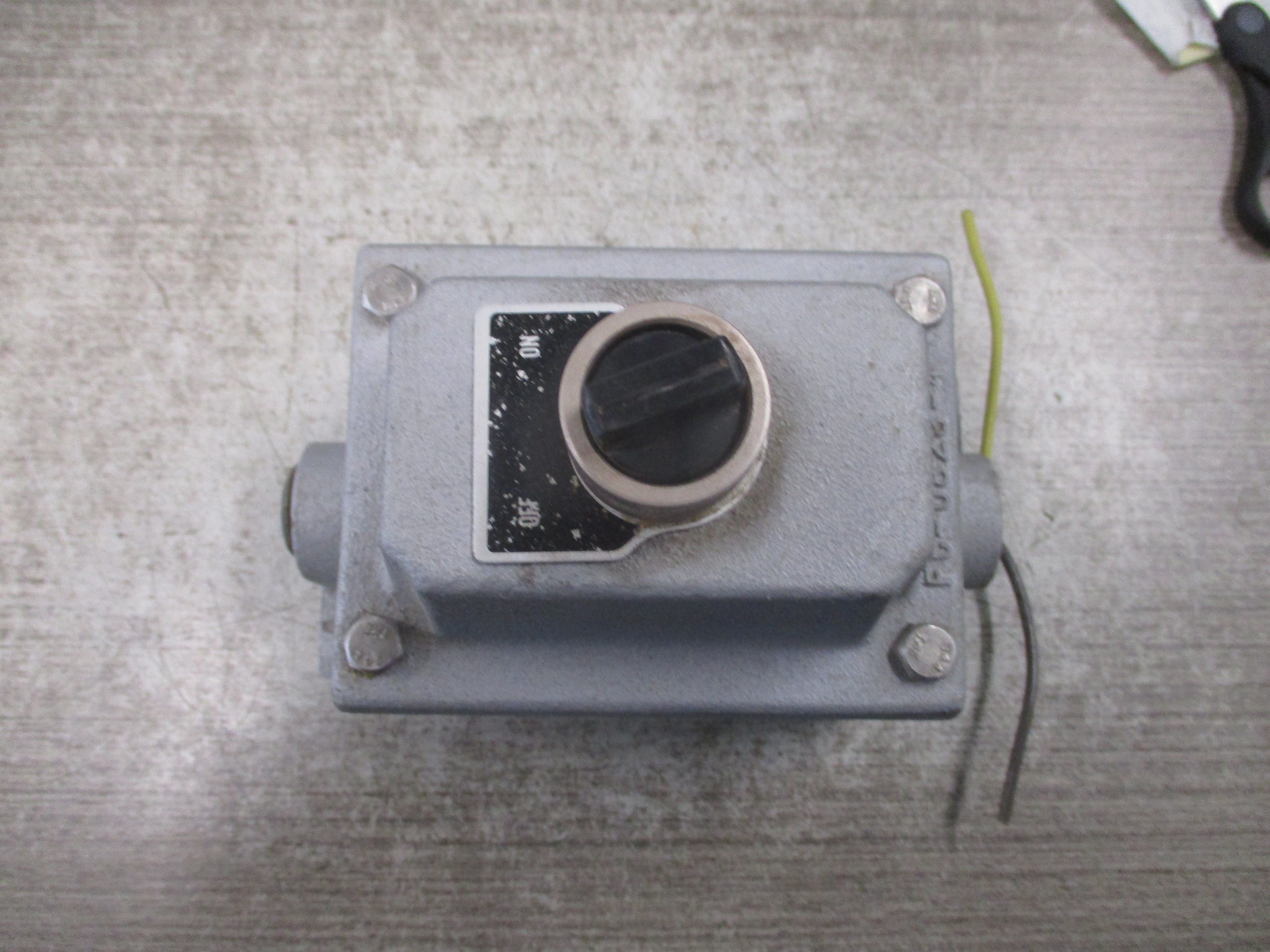 OZ-Gedney Explosion-Proof Switch CS1A 600V Used