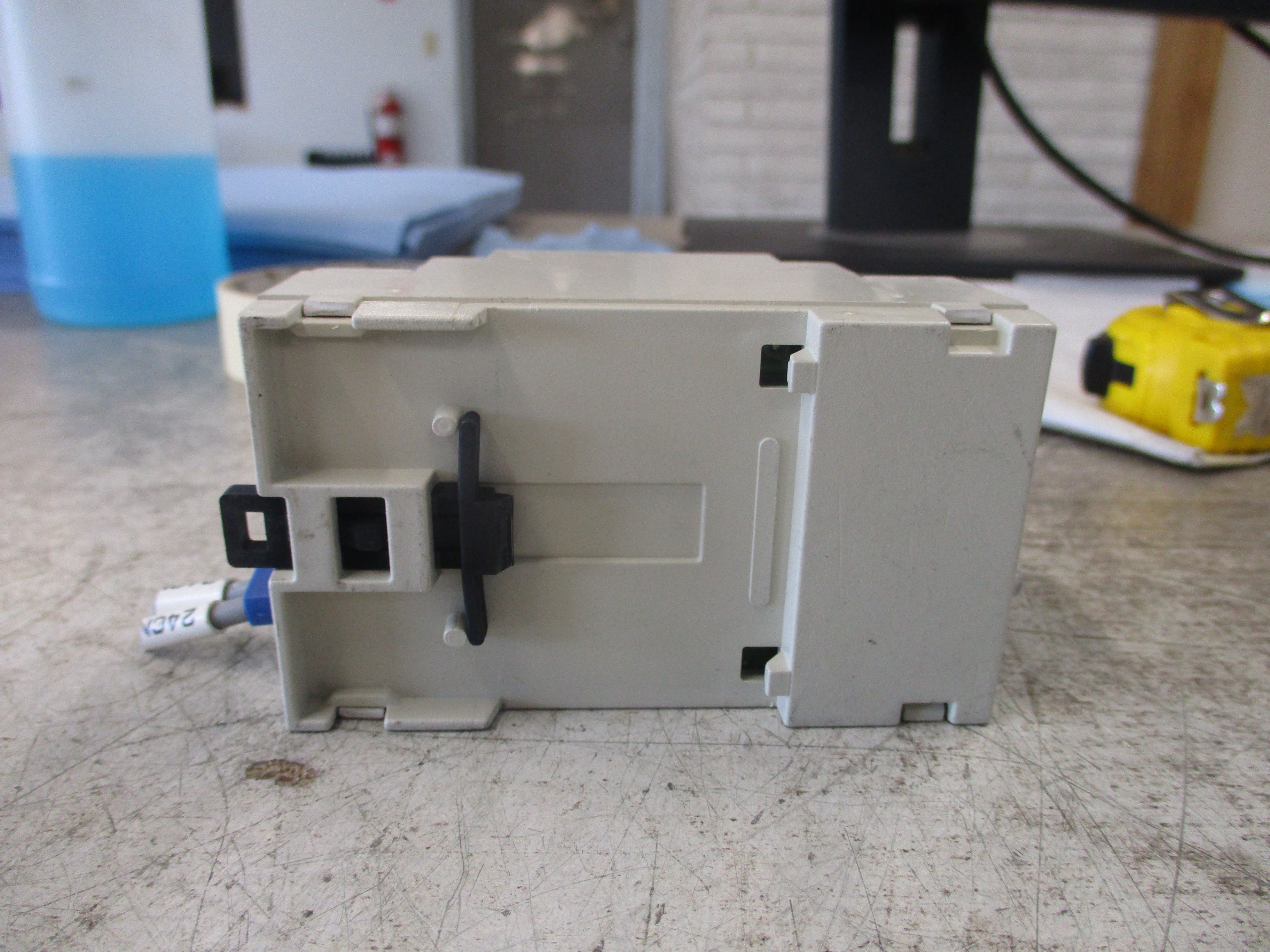 Square D CCM Modbus Module S48377 *(3) Broken Clips* Used