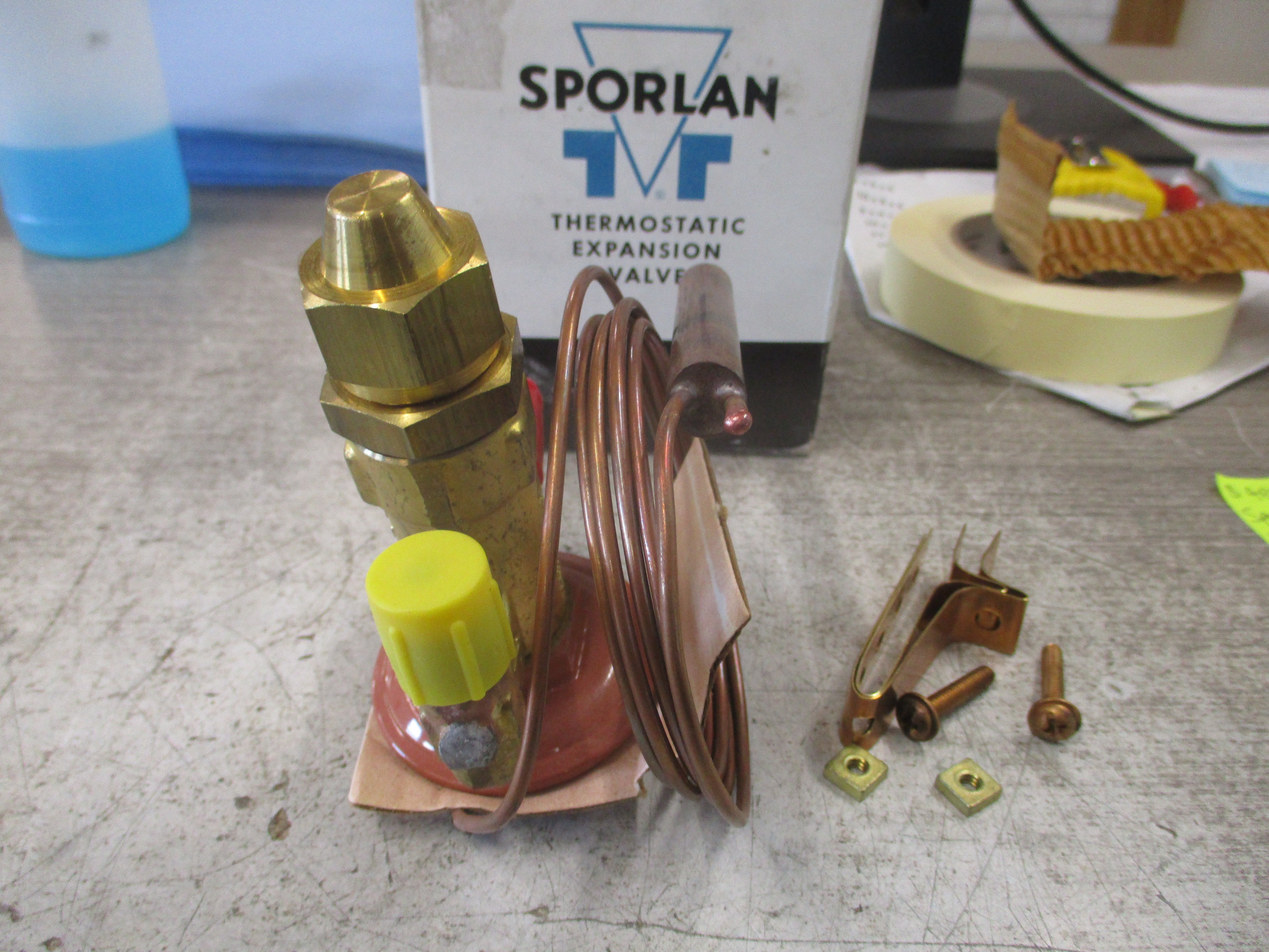 Sporlan Thermostatic Expansion Valve GR1Z Inlet: 3/8" Flare Outlet: 1/2" Flare