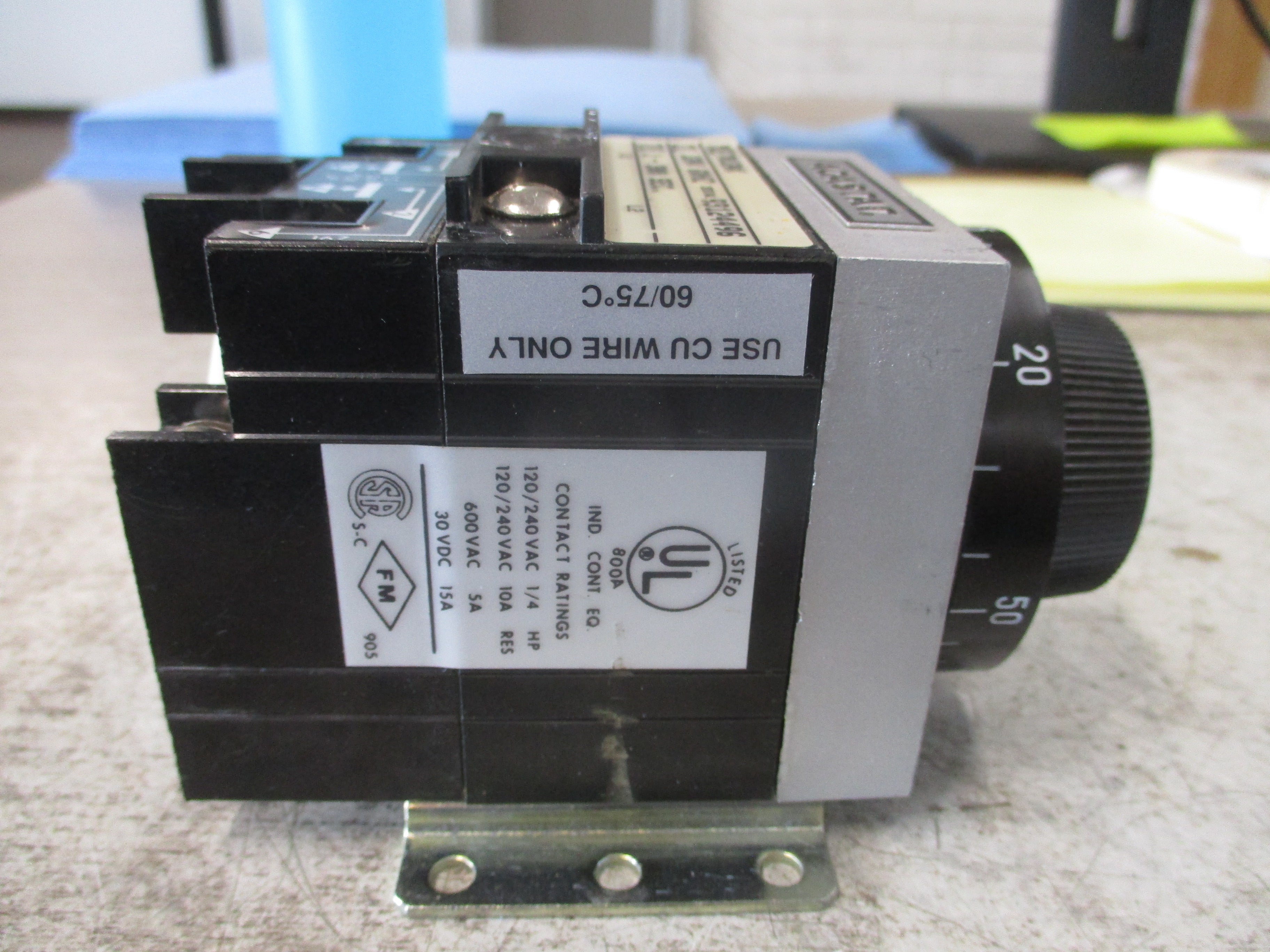 Agastat Timer 7012AK 1-300sec Range 120V Coil *Broken Case* Used