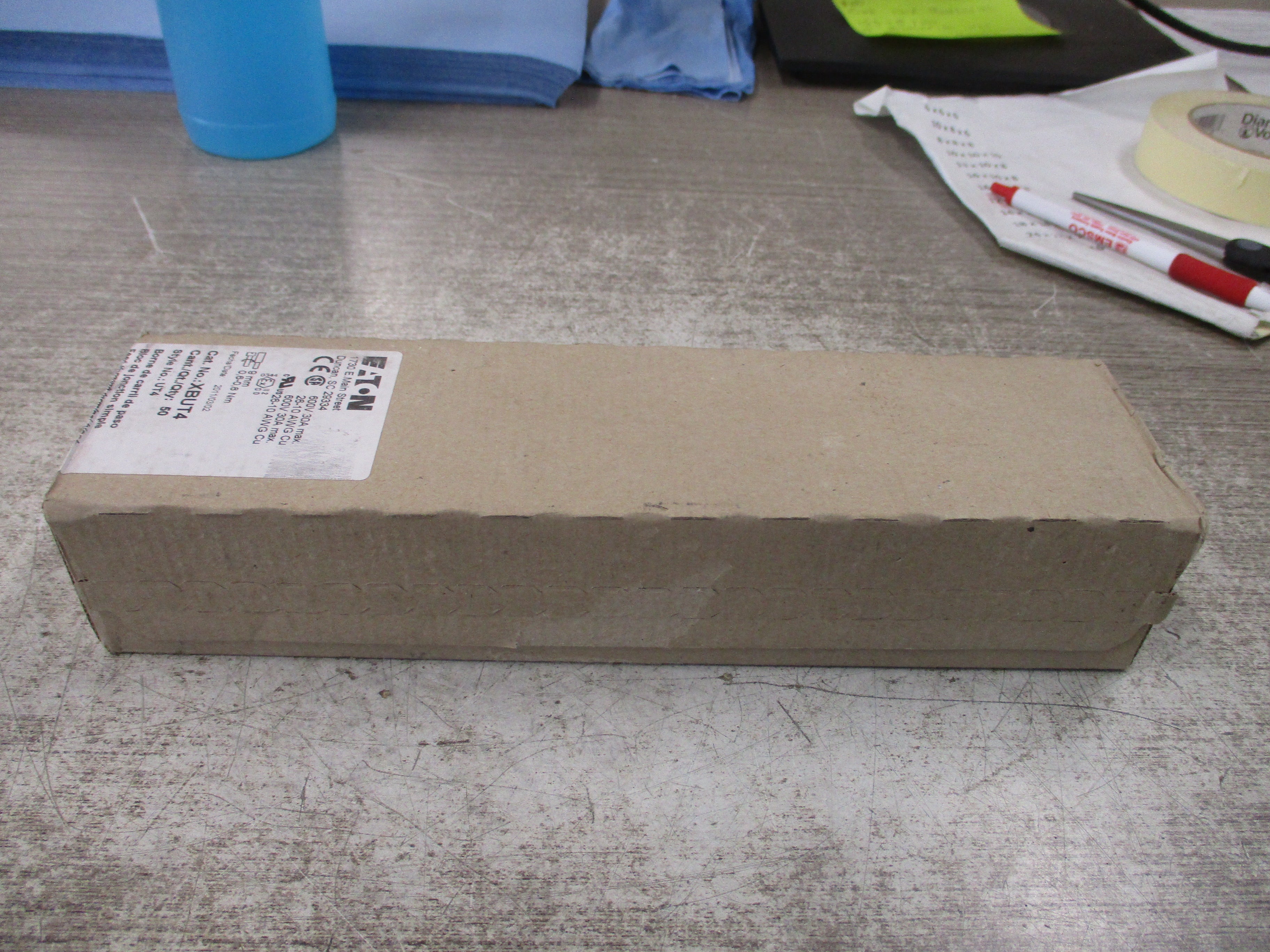 Eaton Feed-Through Terminal Block XBUT4 *Box of 50* New Surplus