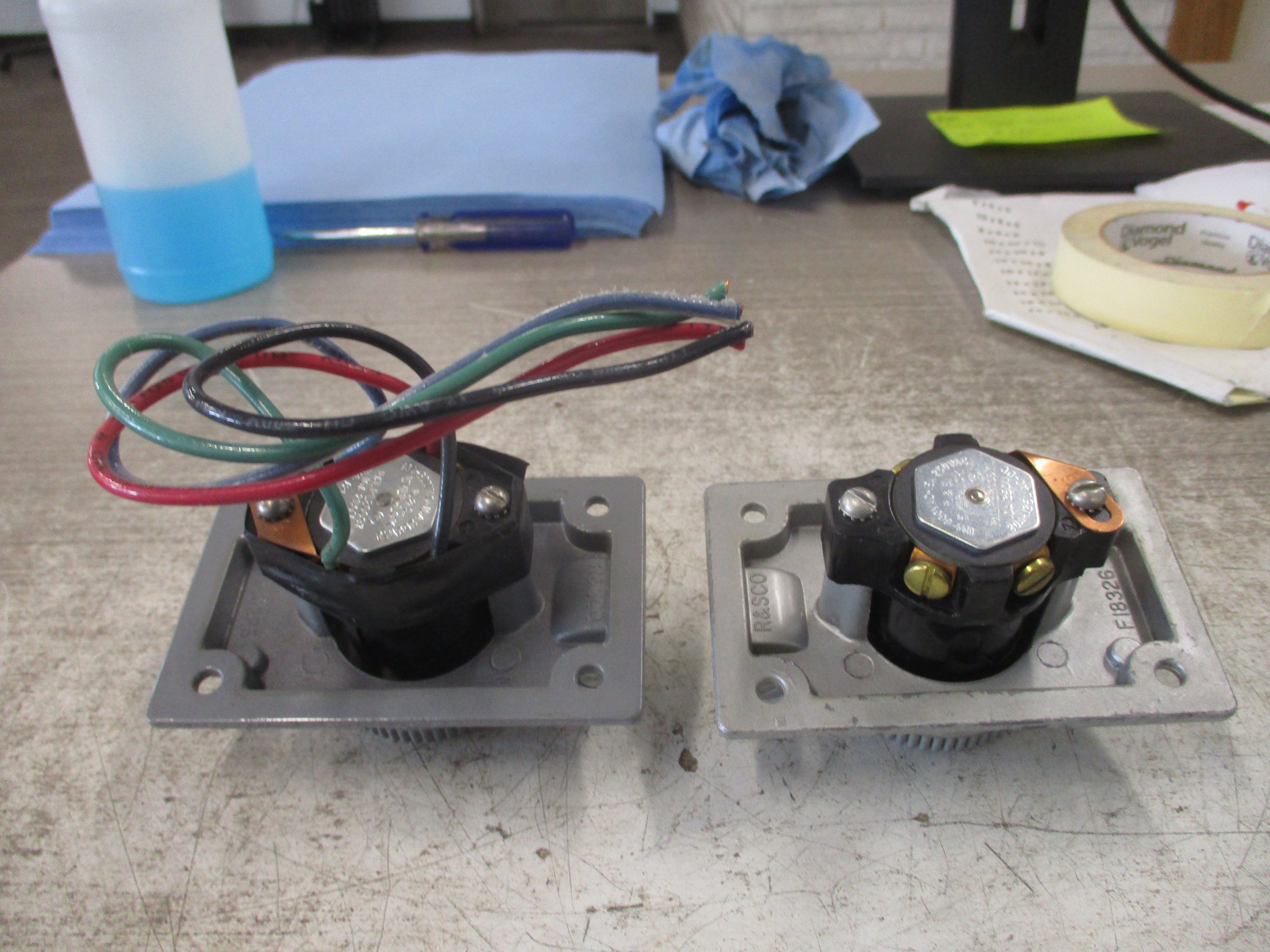 Russellstoll Receptacle 3744 20A @ 125V 15A @ 250V 10A @ 600V 3P 4W *Lot of 2*