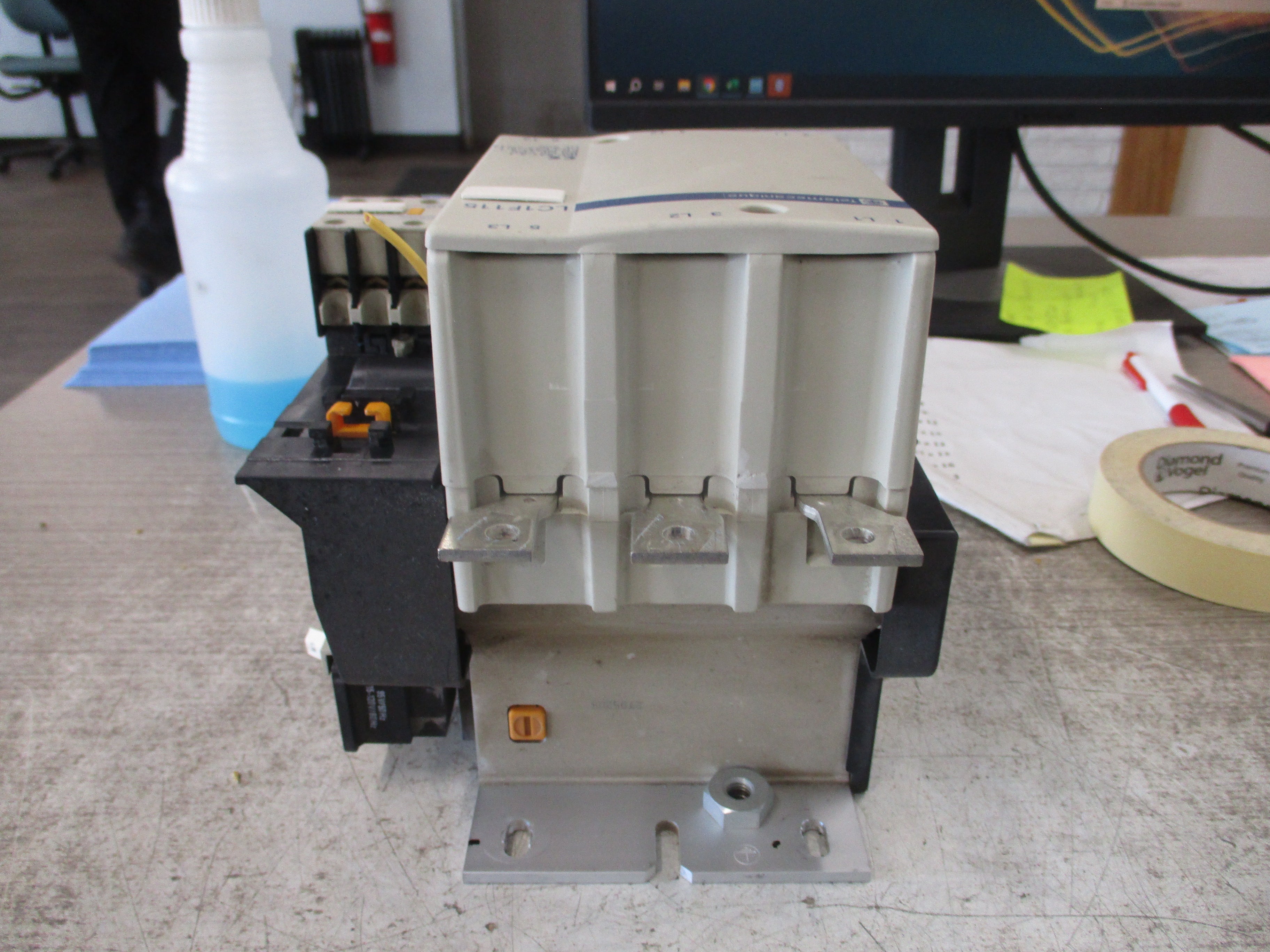 Telemecanique Contactor LC1F115 115-120V Coil w/ Aux Contact Block Used