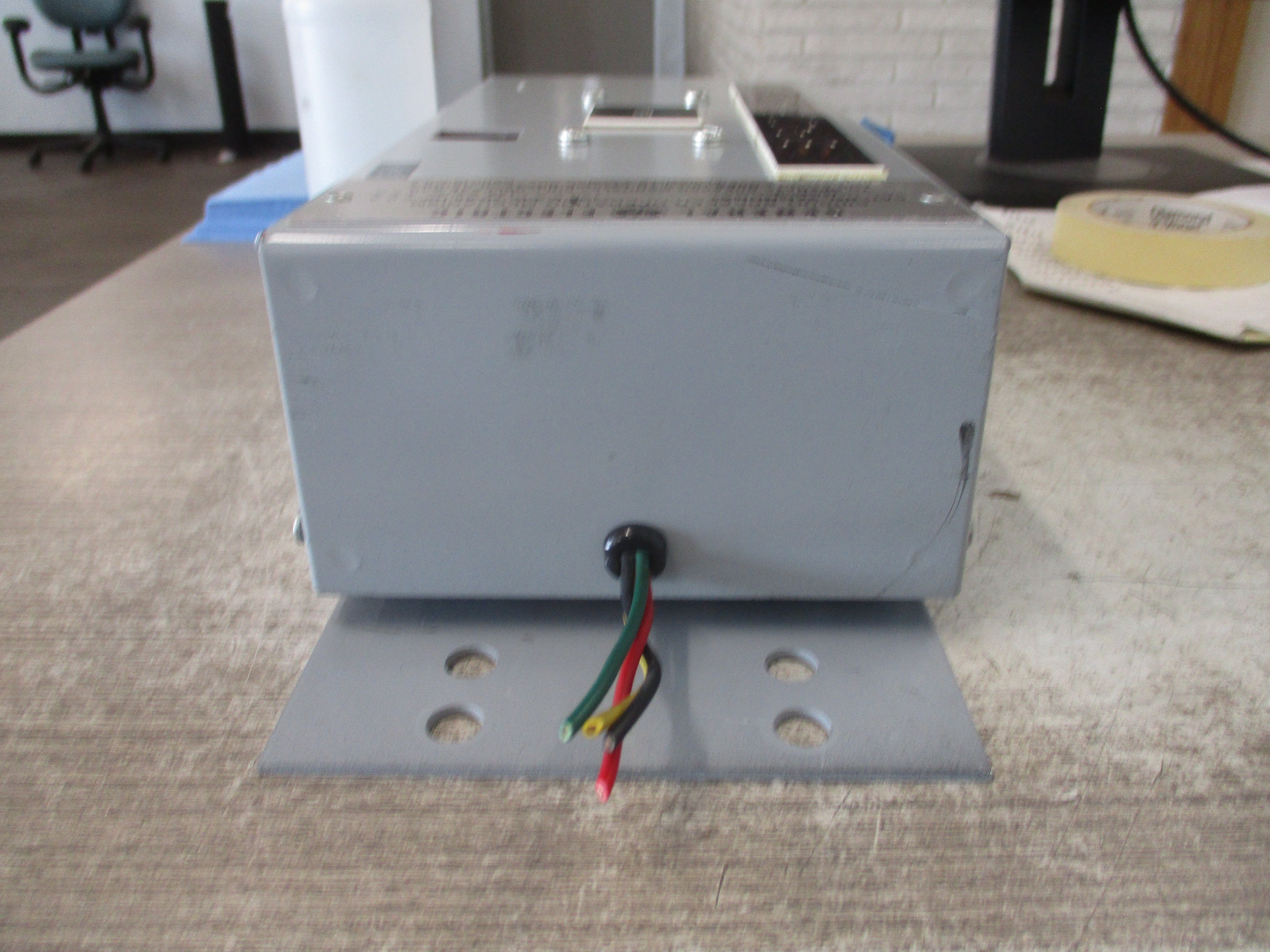 GE Circuit Breaker Operating Mechanism TKMMOMA1 MOD. 2 120VAC 6.0A 125VDC 4.5A