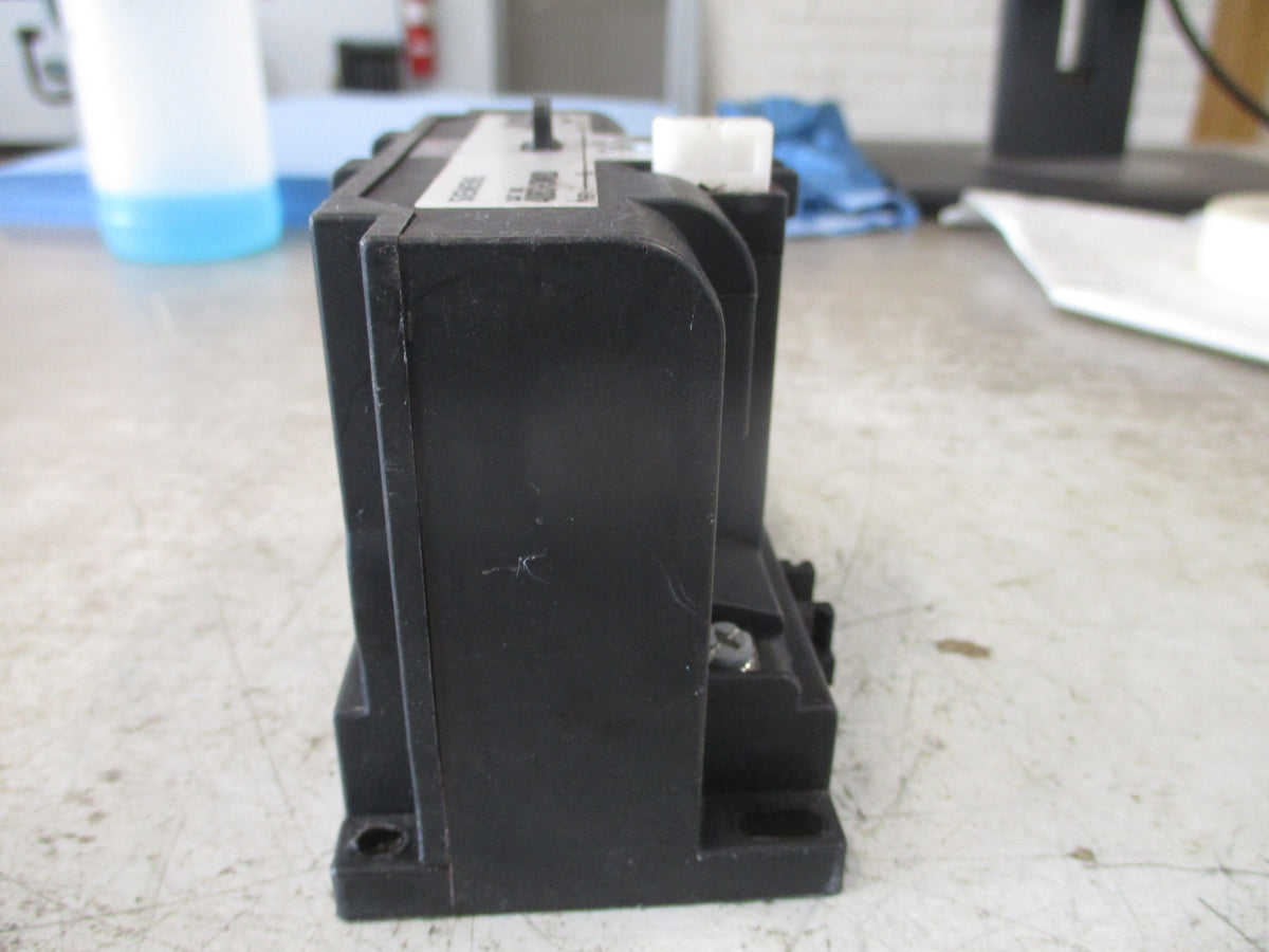Siemens ESP100 Solid State Overload 48BSH3M20 Trip: 22-45A Used
