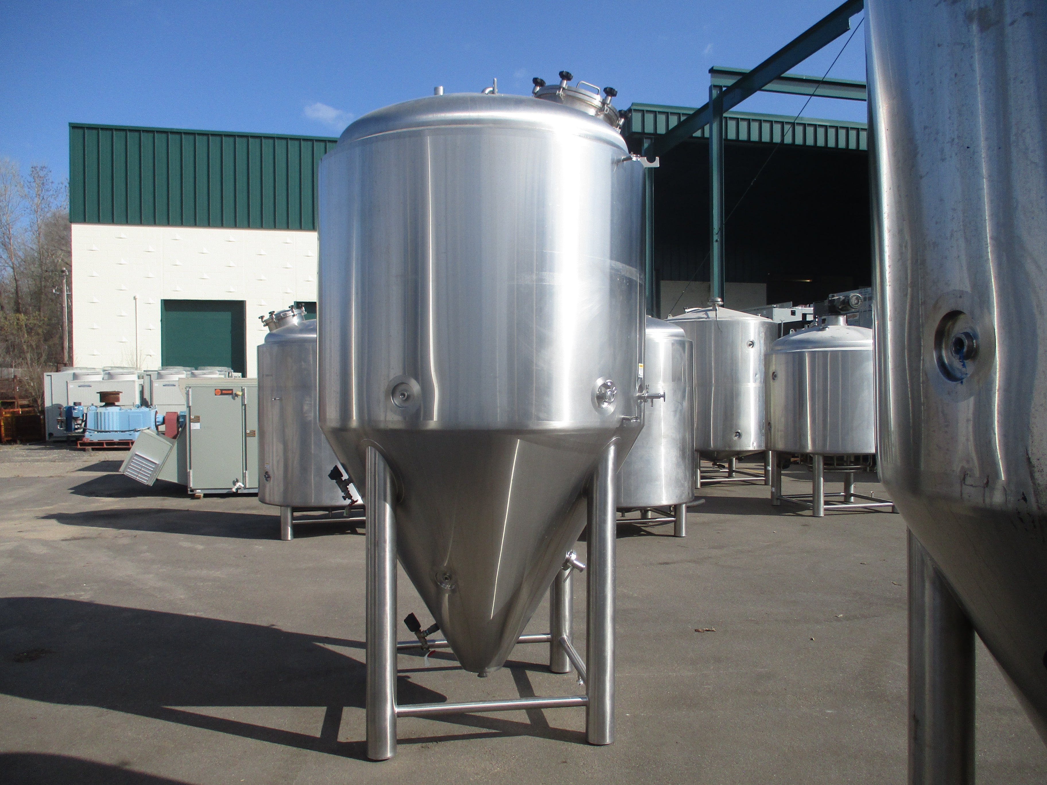 ABE/American Brewery Equipment Fermenter Tank 30 BBL Dims: Height 124 Inches