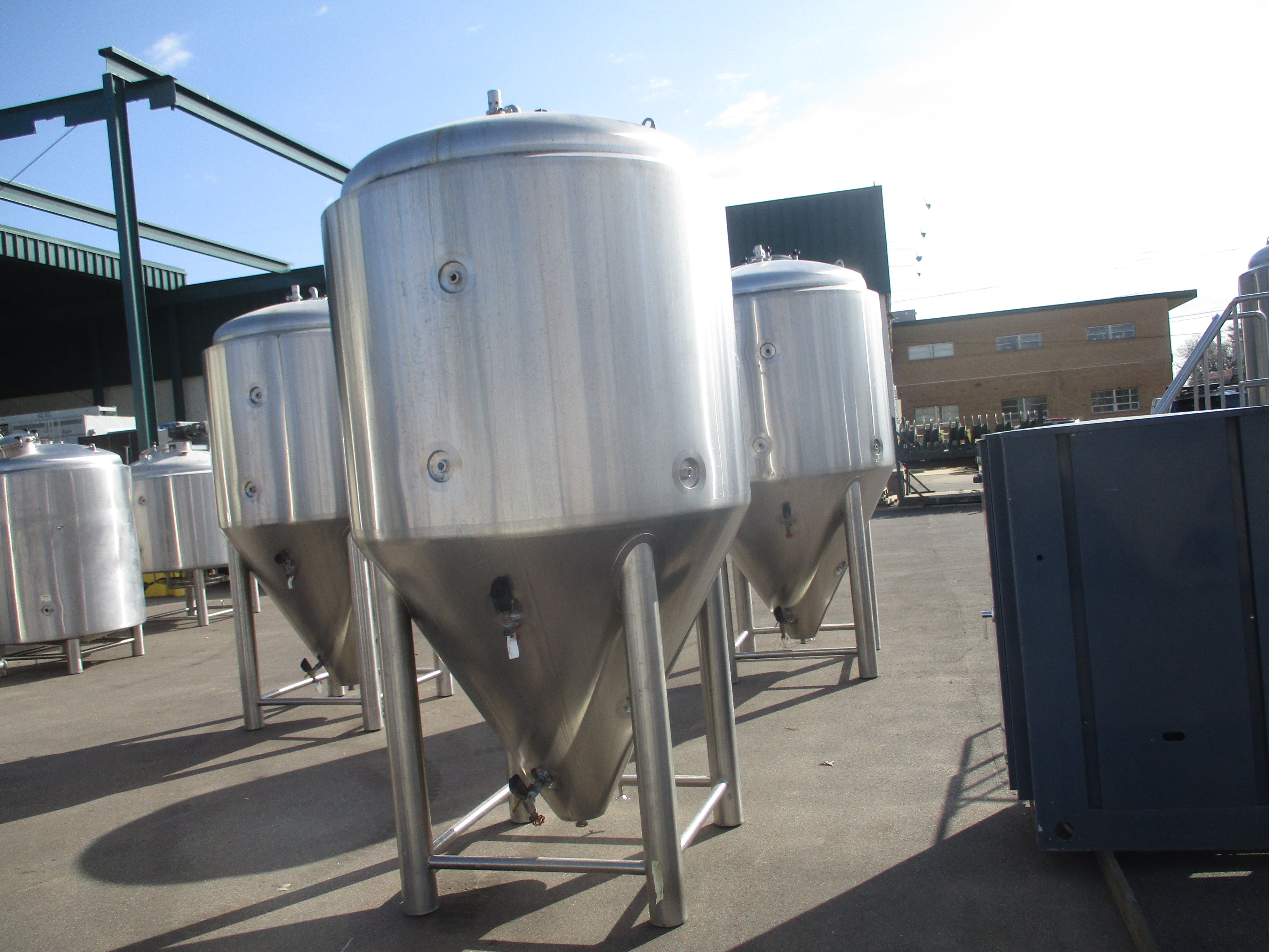 ABE/American Brewery Equipment Fermenter Tank 30 BBL Dims: Height 124 Inches