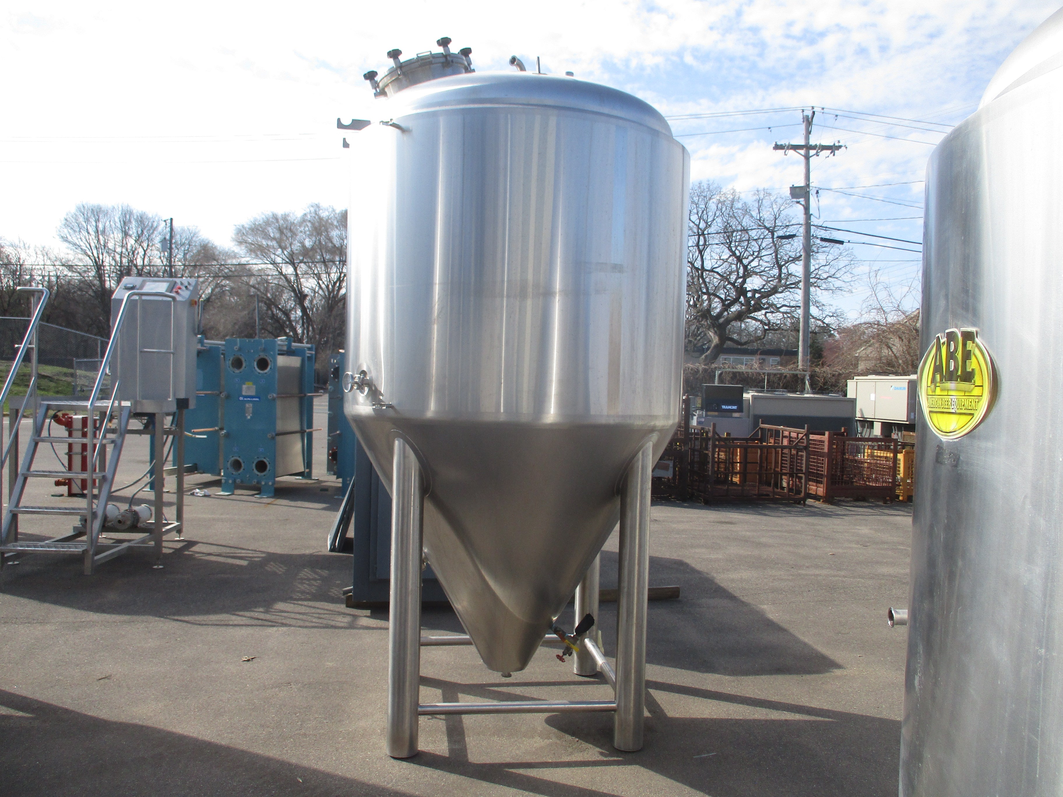 ABE/American Brewery Equipment Fermenter Tank 30 BBL Dims: Height 124 Inches