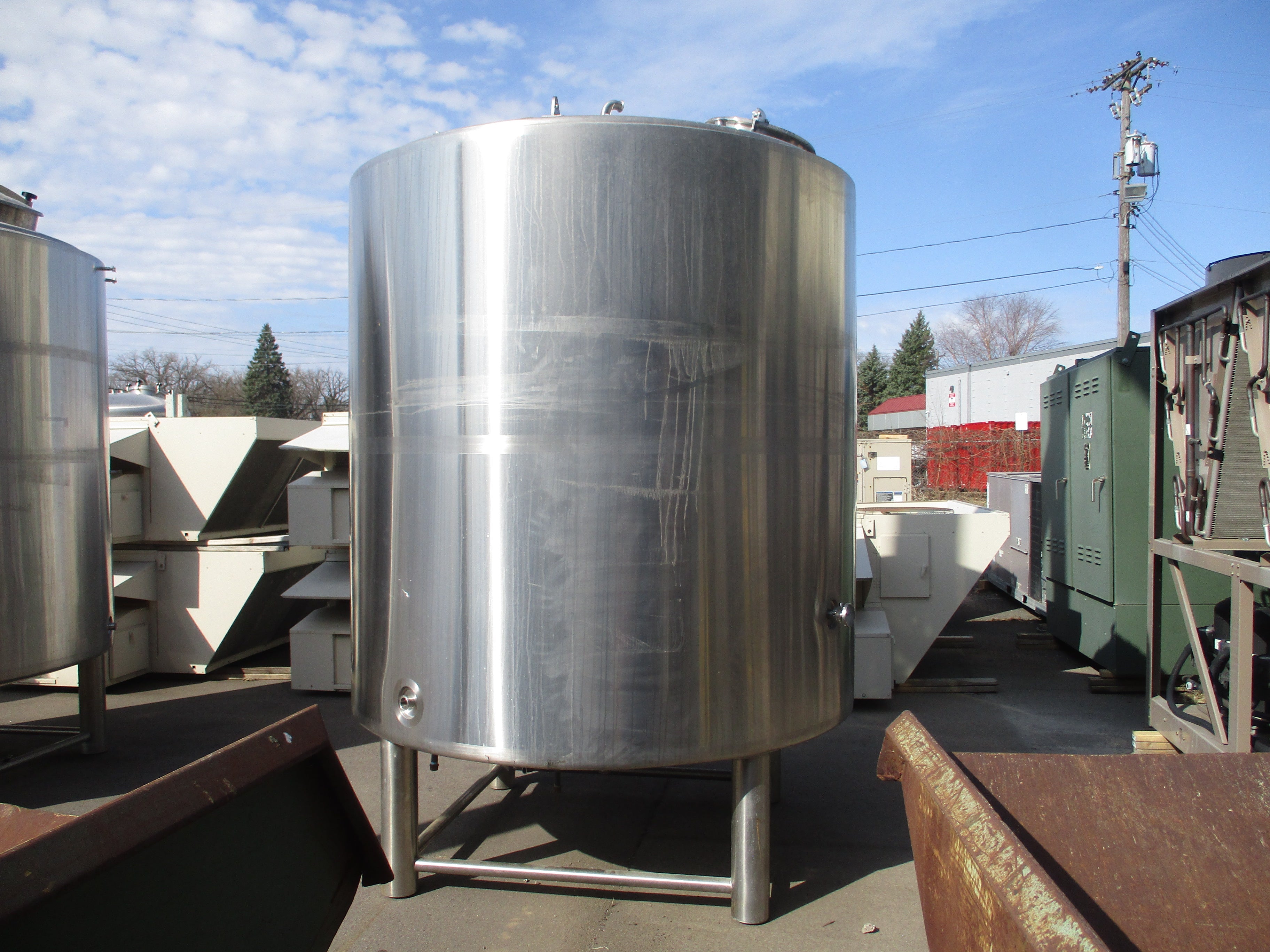 ABE/American Brewery Equipment Brite Tank 30 BBL Dim: Height 125 inches