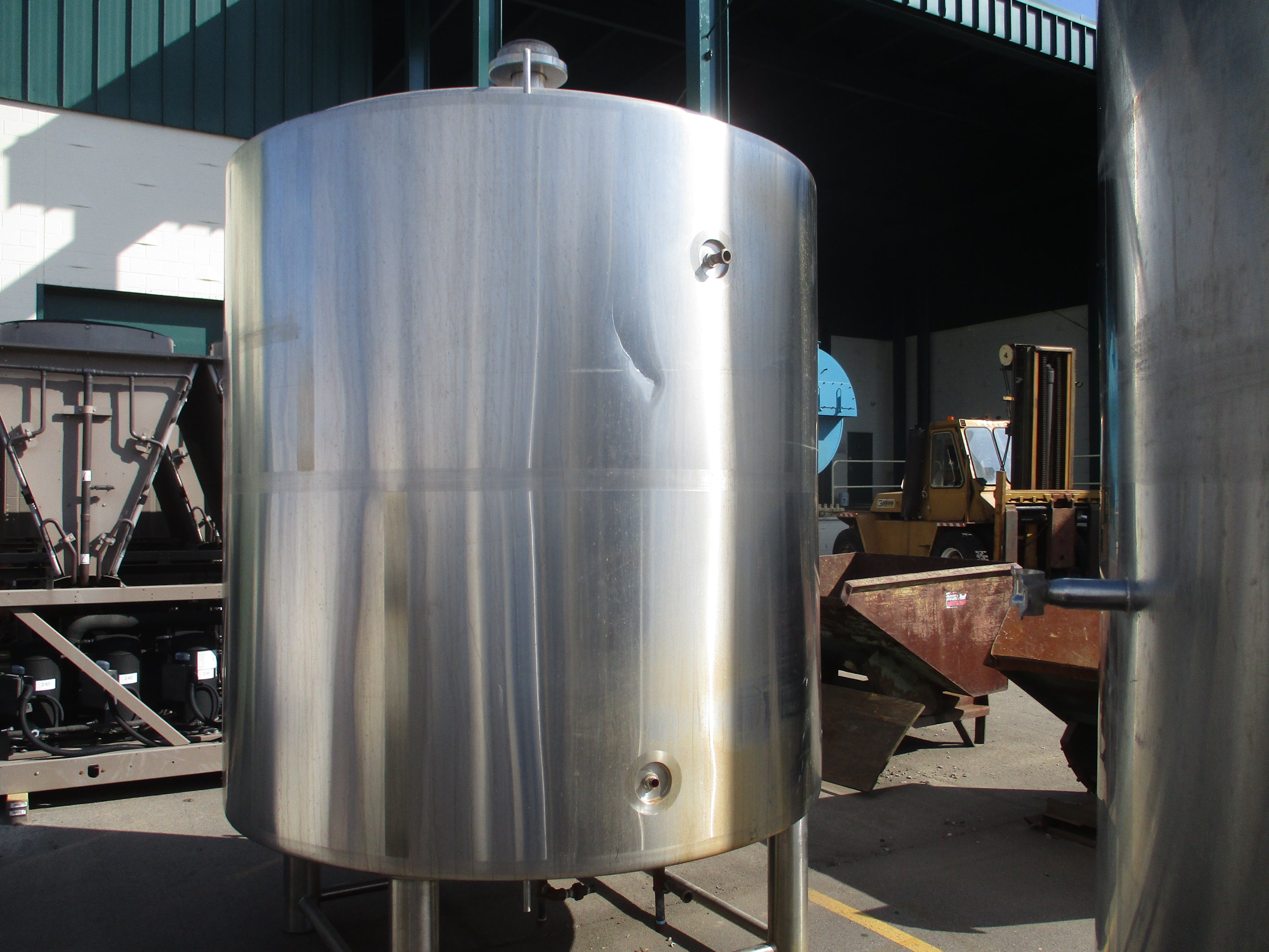 ABE/American Brewery Equipment Brite Tank 30 BBL Dim: Height 125 inches