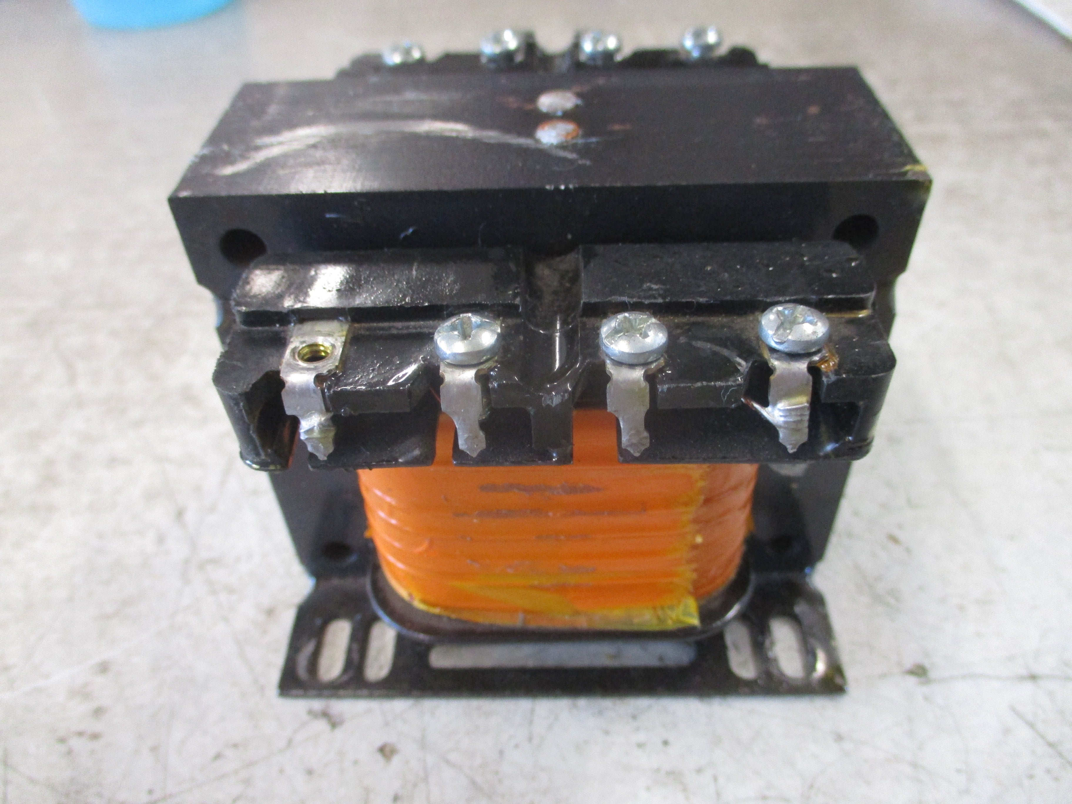 Square D Treansformer TF100D1 0.100KVA Pri: 240/480V Sec: 120V 50/60Hz