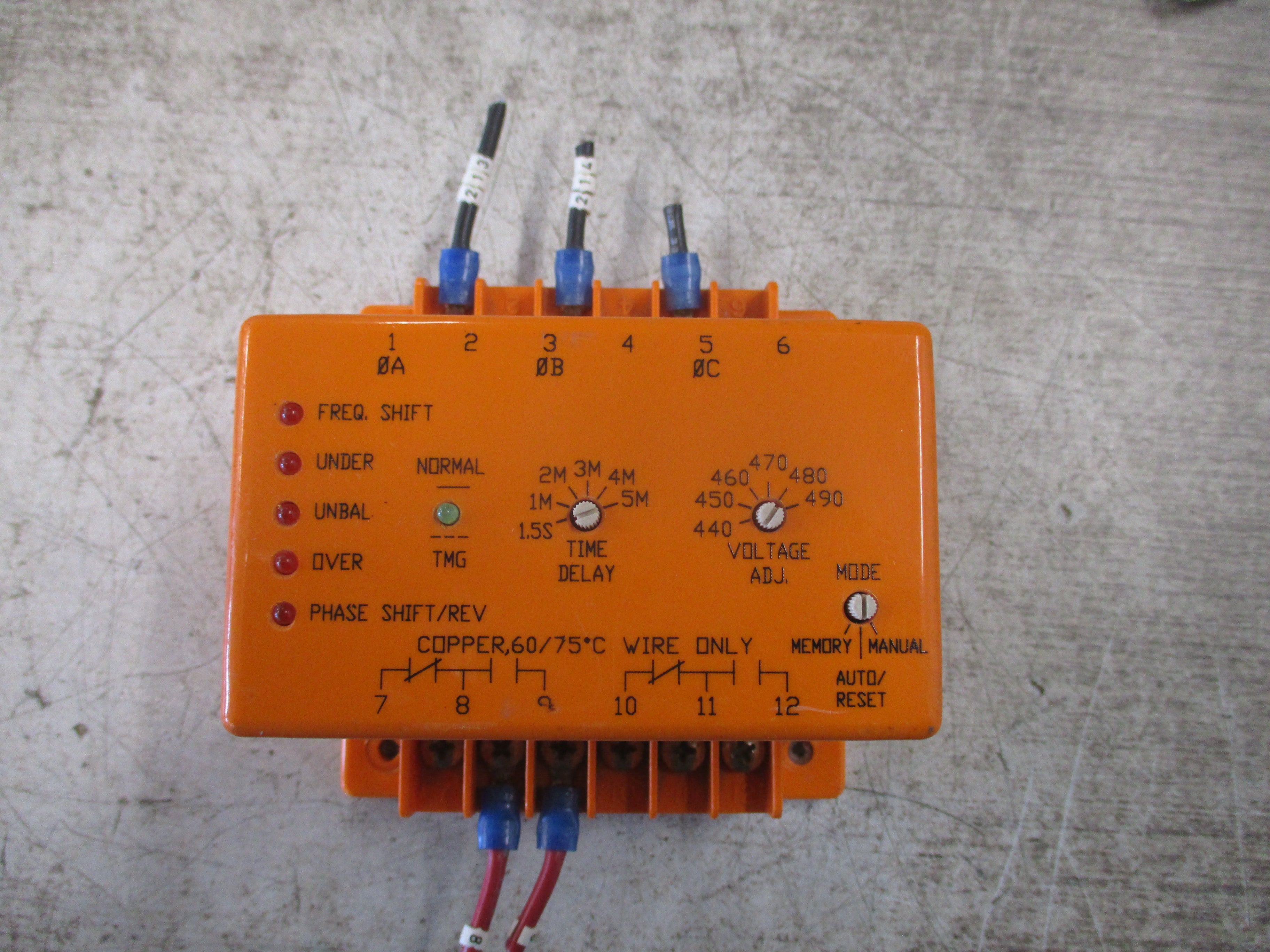 Diversified electronics Phase Monitor SLM-440-ASE 440-490VAC 3Ph Used