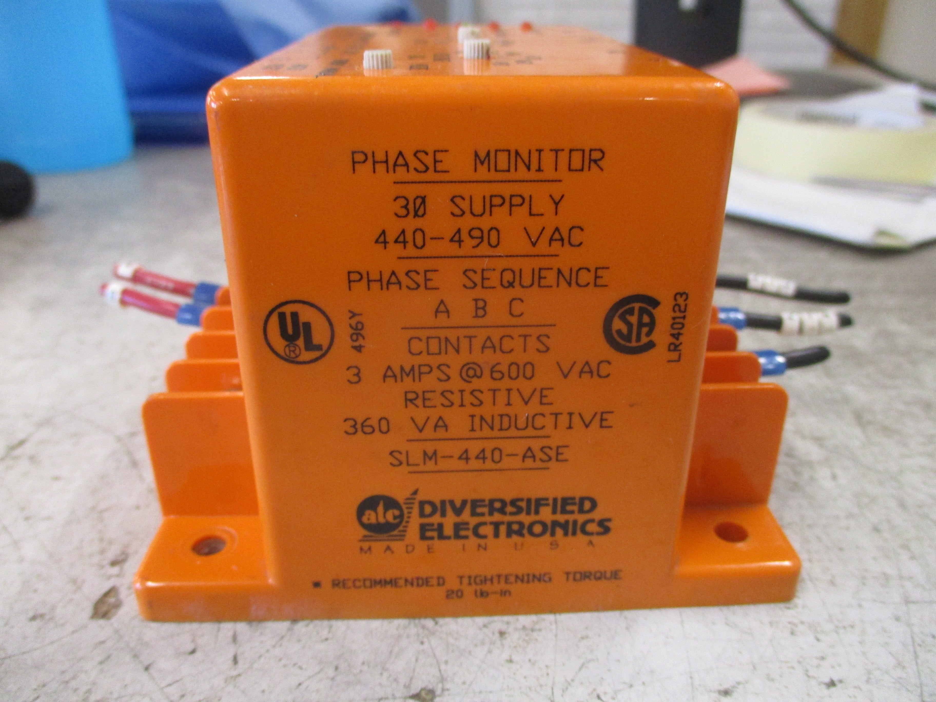 Diversified electronics Phase Monitor SLM-440-ASE 440-490VAC 3Ph Used