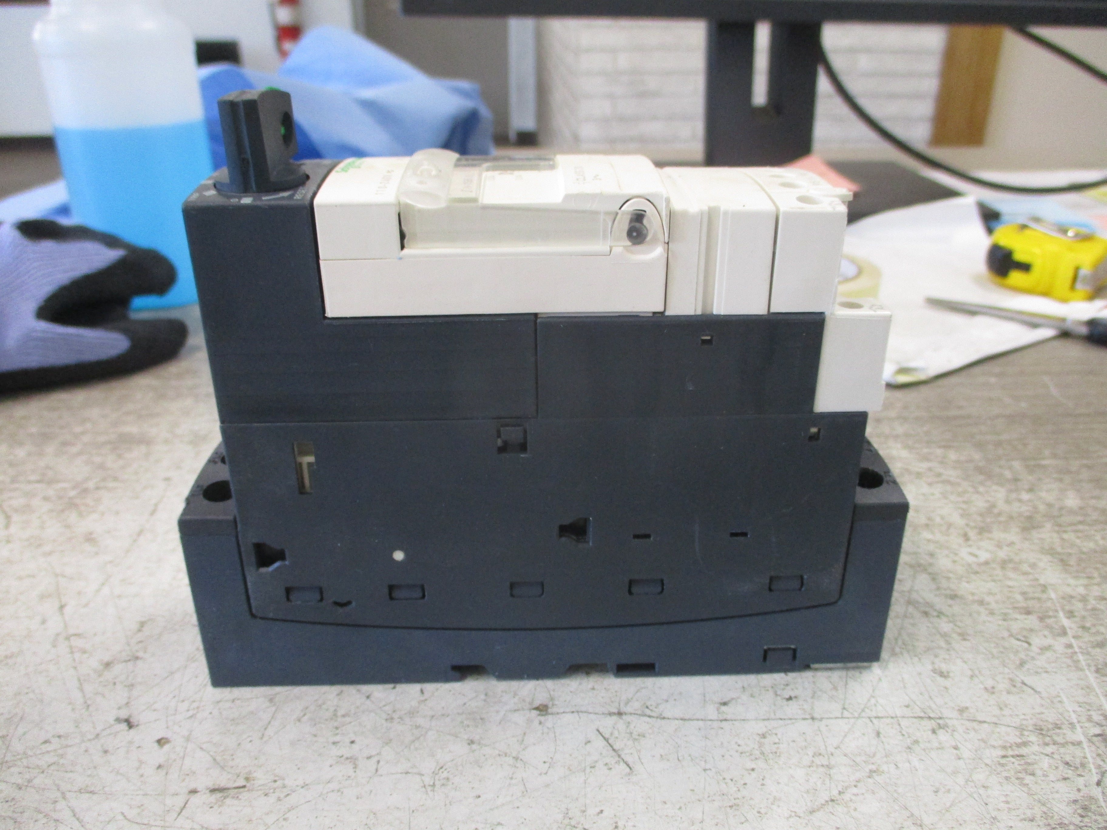 Schneider Electric Manual Motor Protector LUCD12FU 110-240V Coil Trip: 3-12A