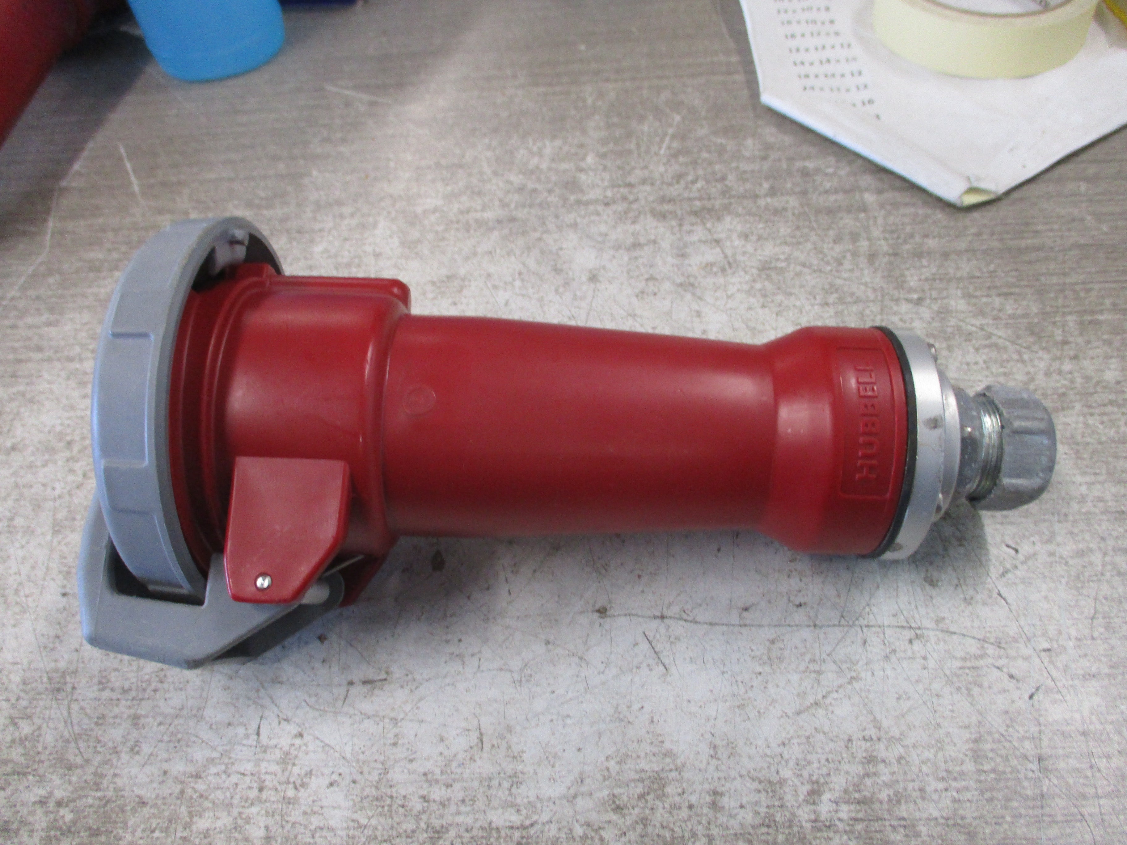 Hubbell Connector 532C6W 32A 220/380V *Conduit End* Used