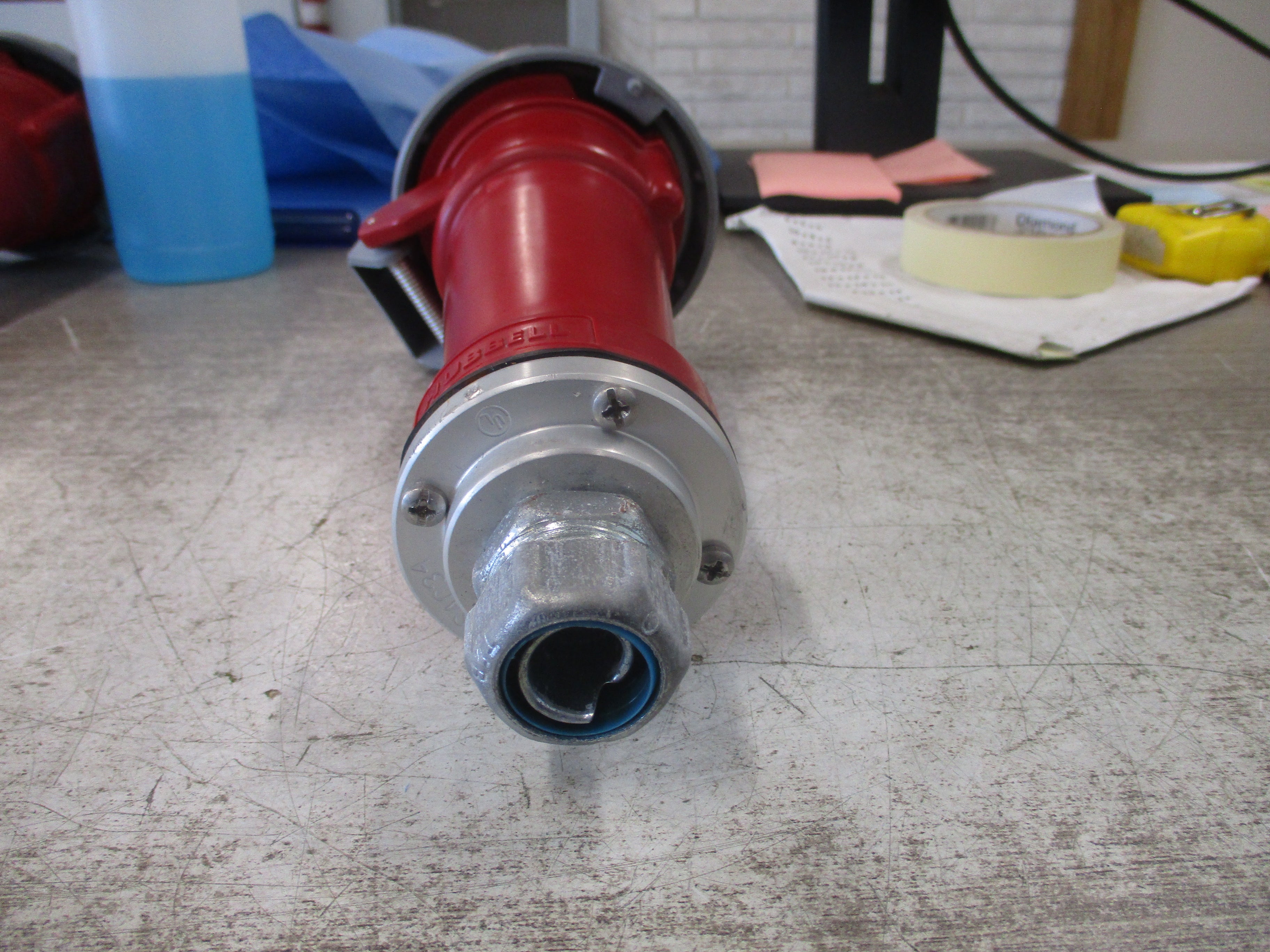 Hubbell Connector 532C6W 32A 220/380V *Conduit End* Used